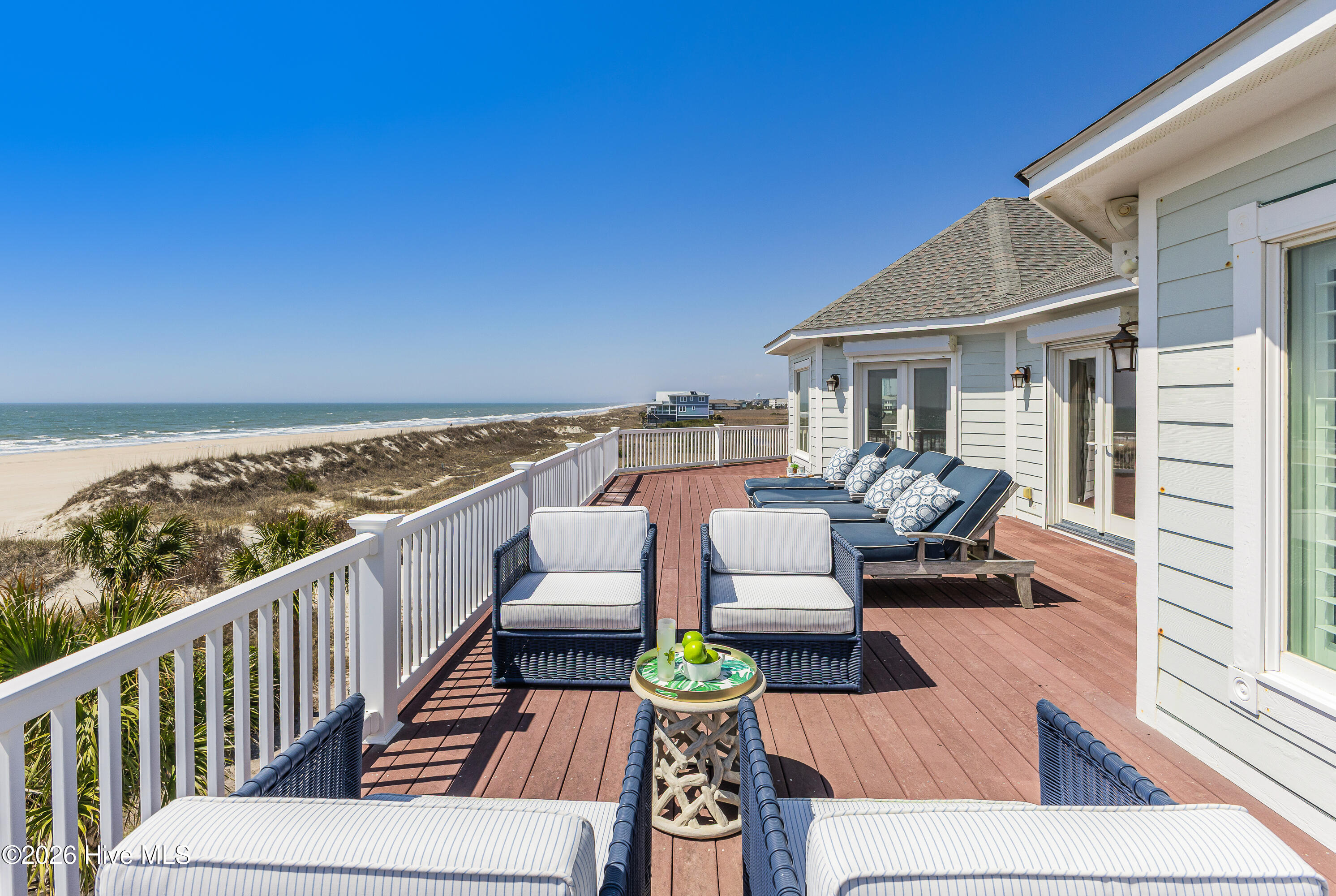 100567897 | Photo 57