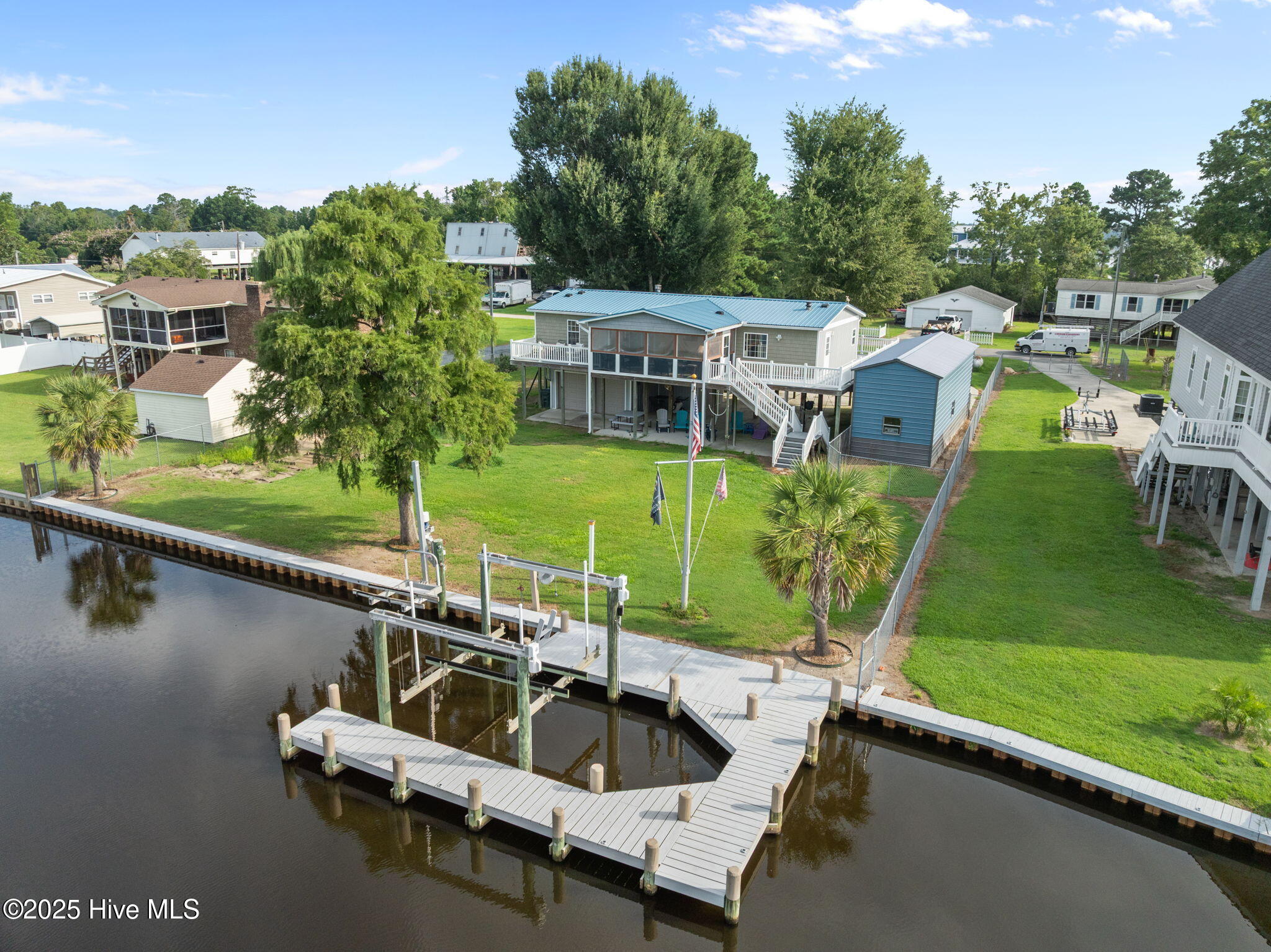 Homes for sale in Chocowinity, NC | 86 Blackbird Ln, Chocowinity, NC 27817 | MLS# 100522173