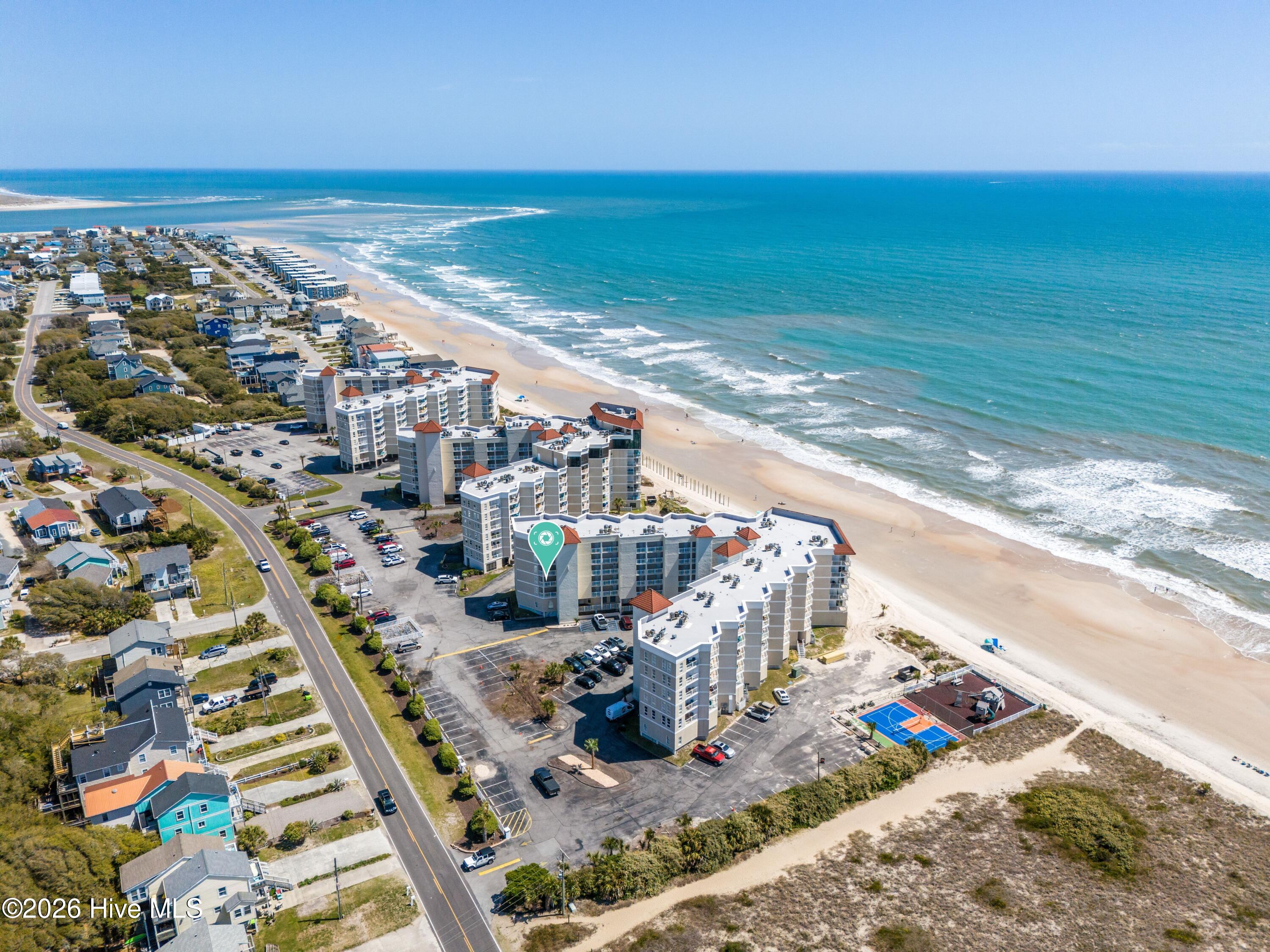 100565249 | Photo 31