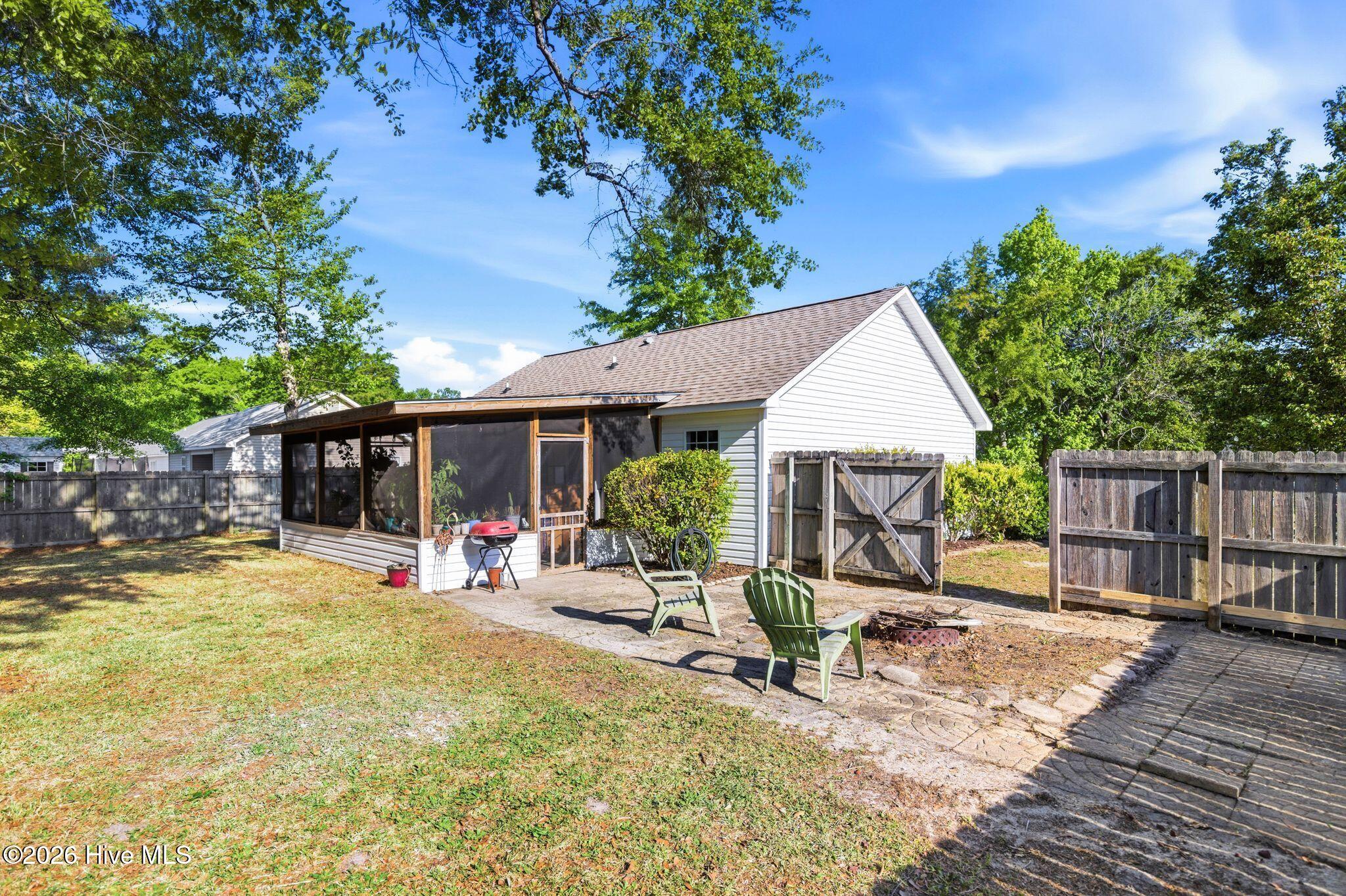 100567246 | Photo 19