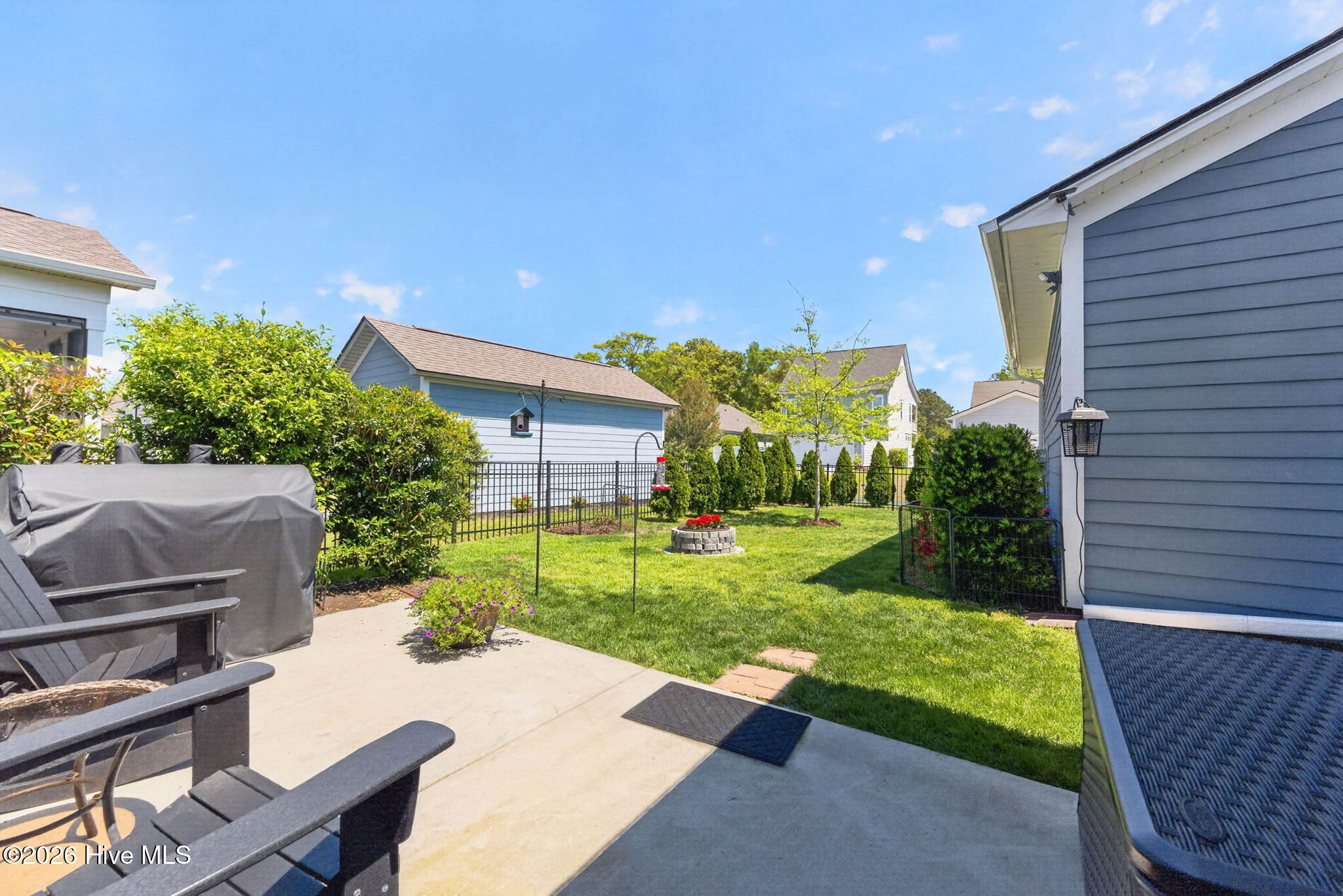 100567275 | Photo 50