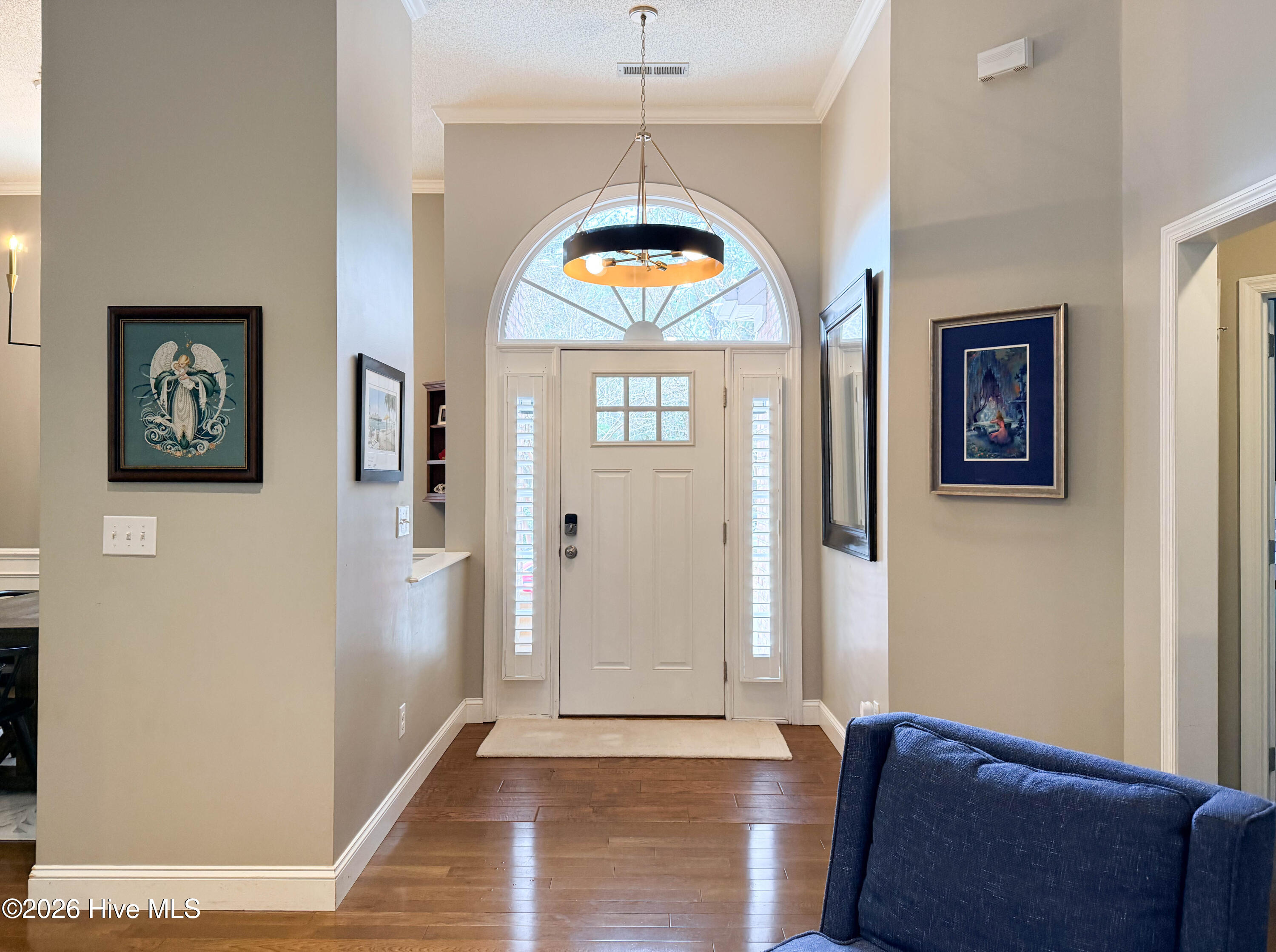 100549521 | Photo 10