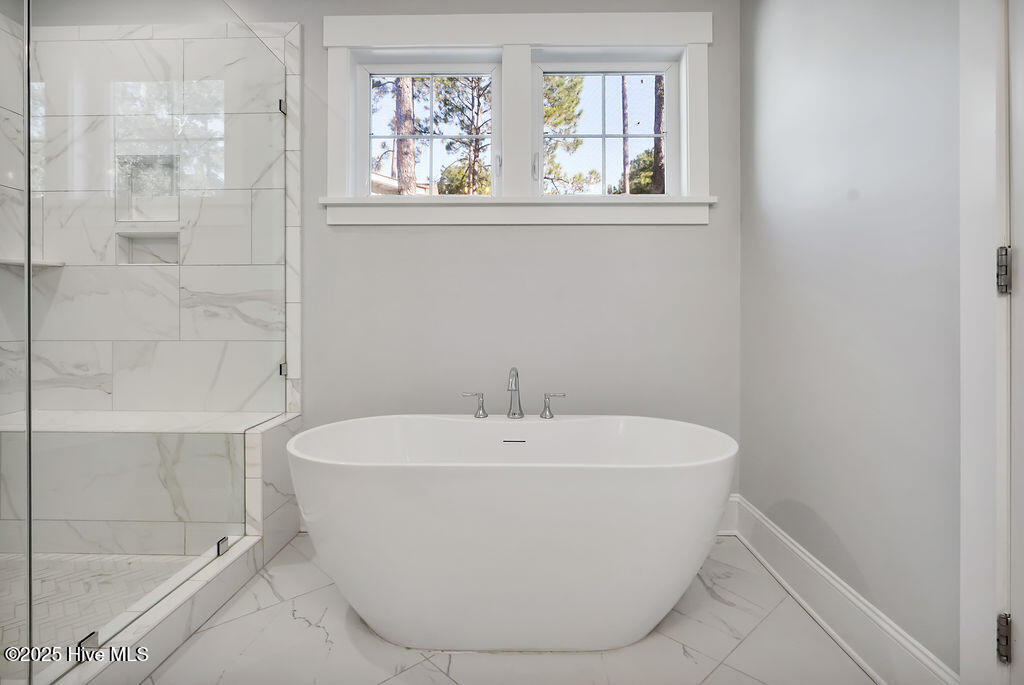 100537536 | Photo 15