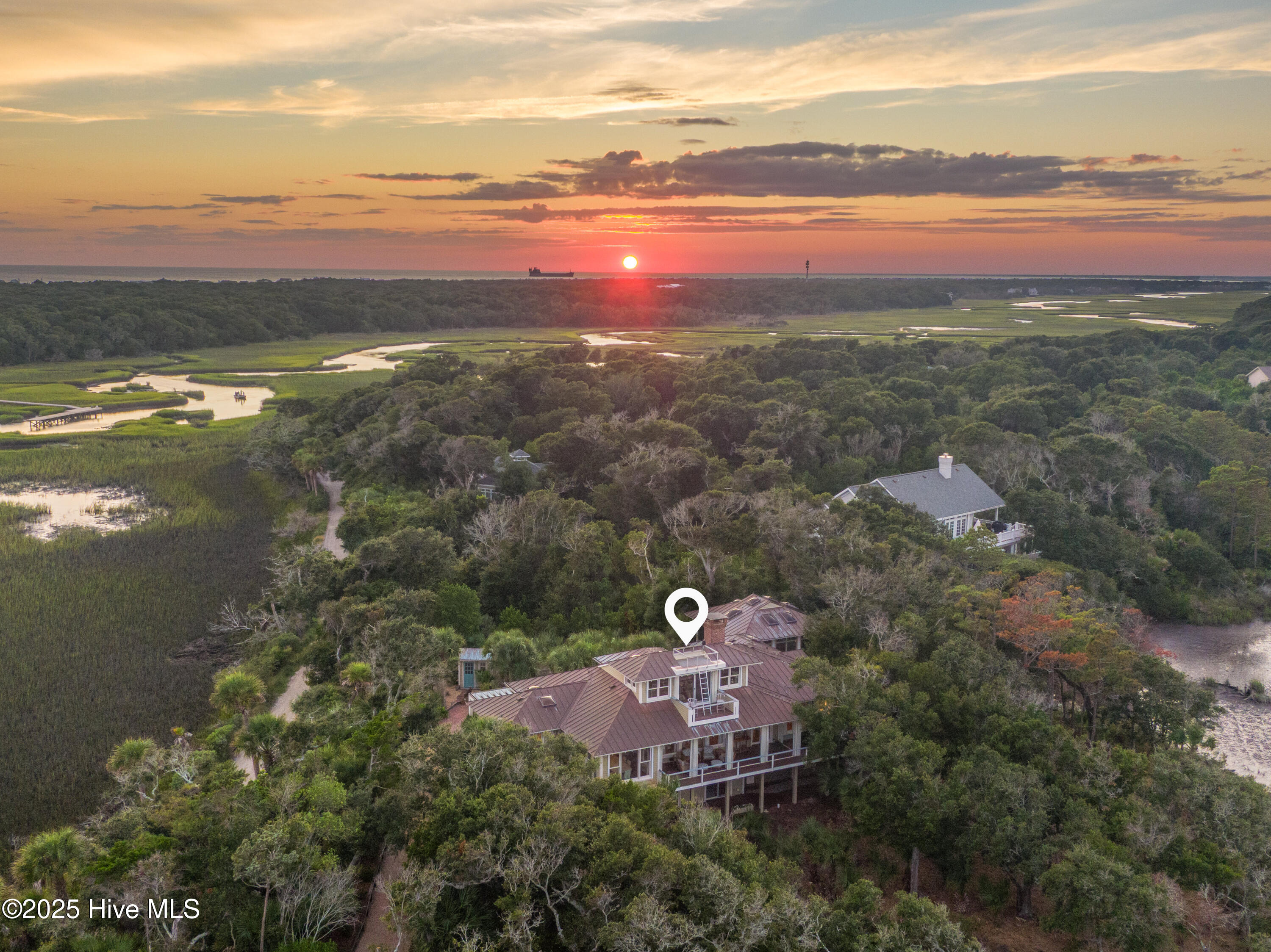 100531454 | Photo 66