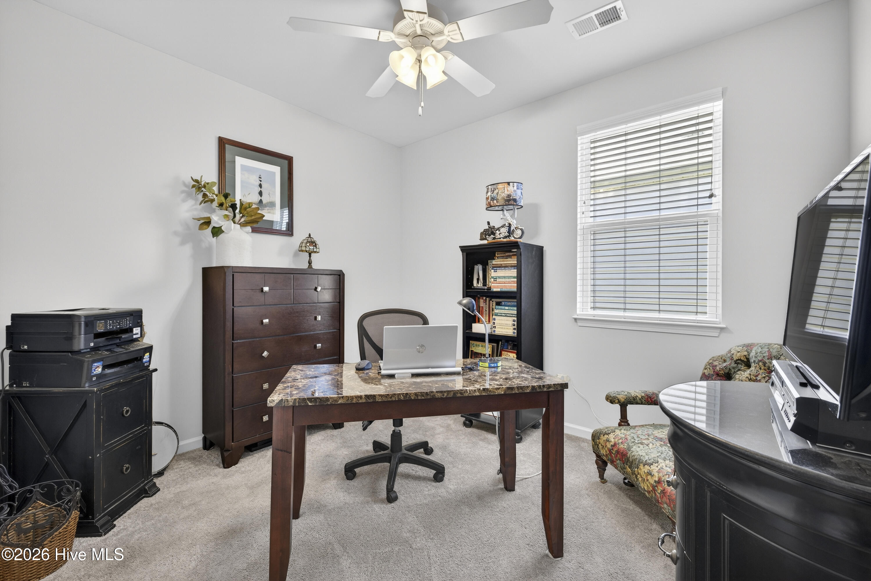 100560970 | Photo 21