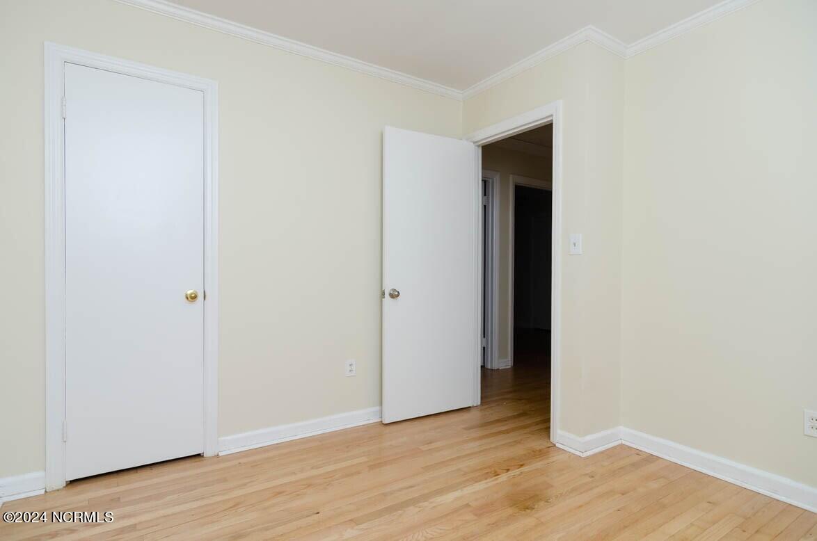 100563929 | Photo 12