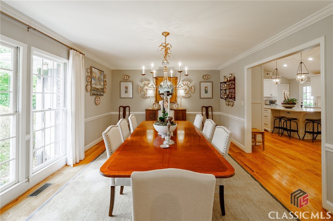 1060 Woodhollow Lane