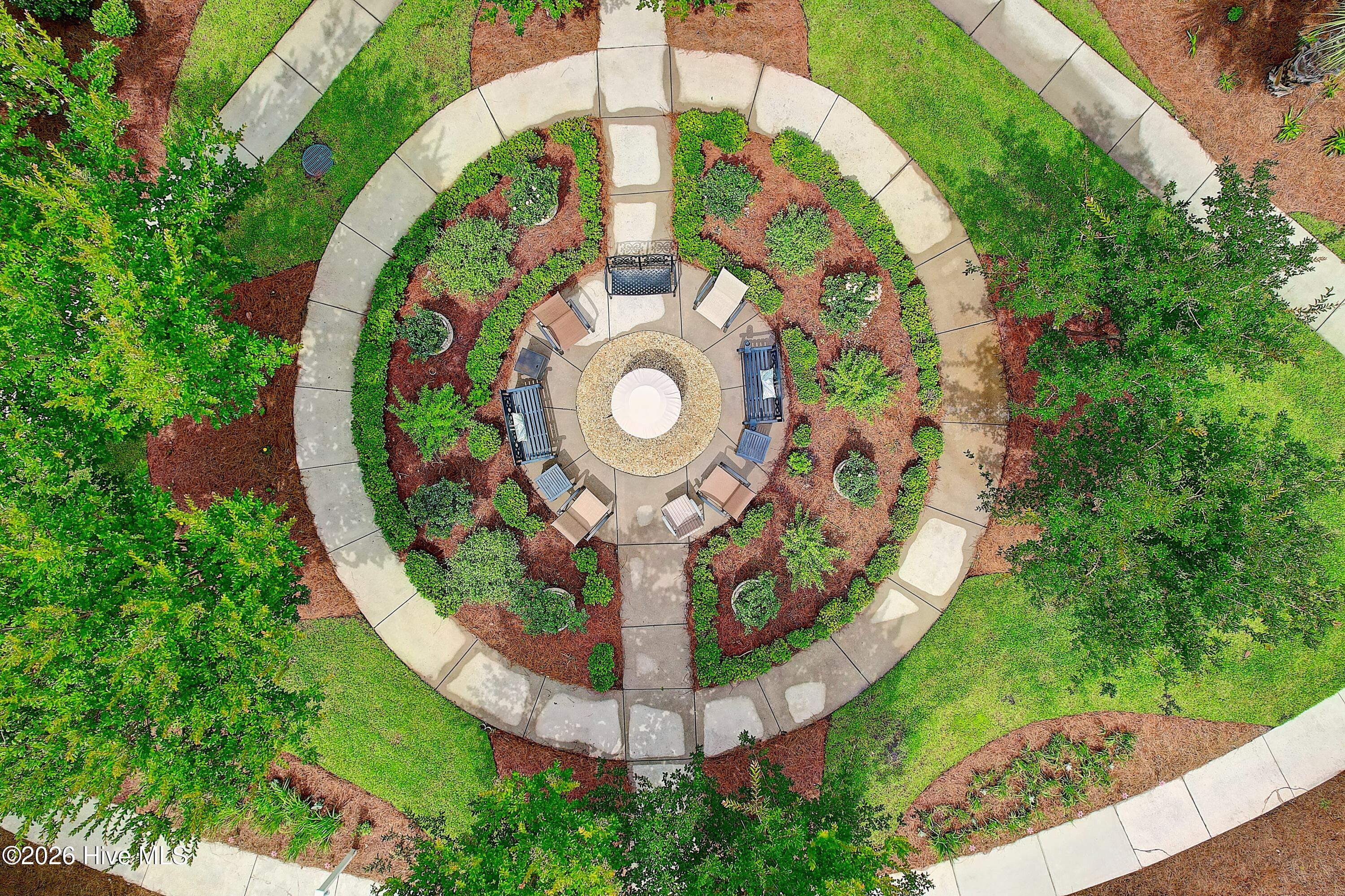 100567297 | Photo 54