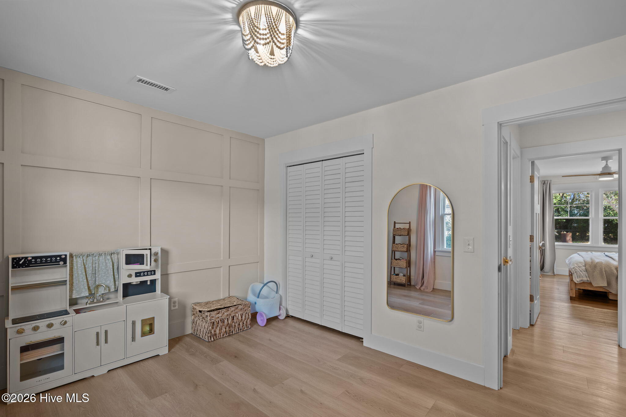 100552729 | Photo 29