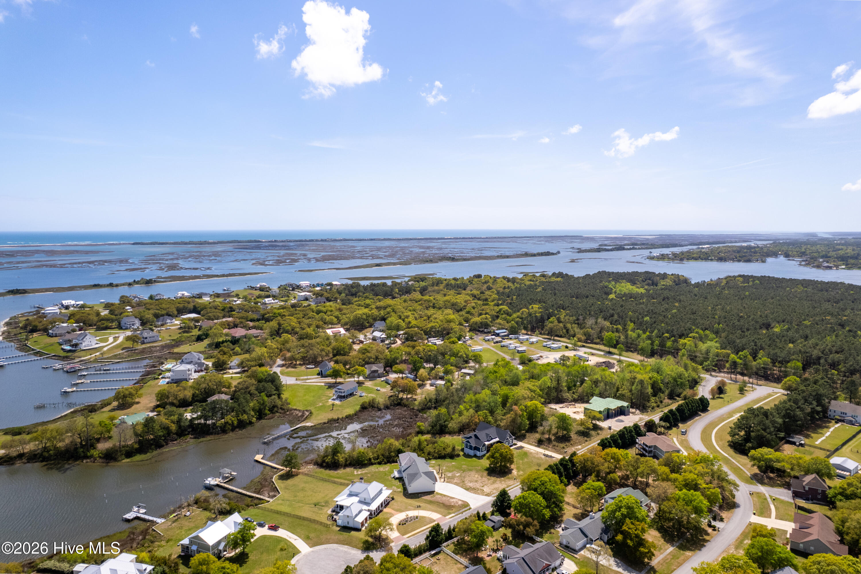 100569941 | Photo 60