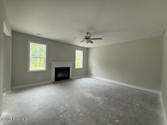 100563437 | Photo 34