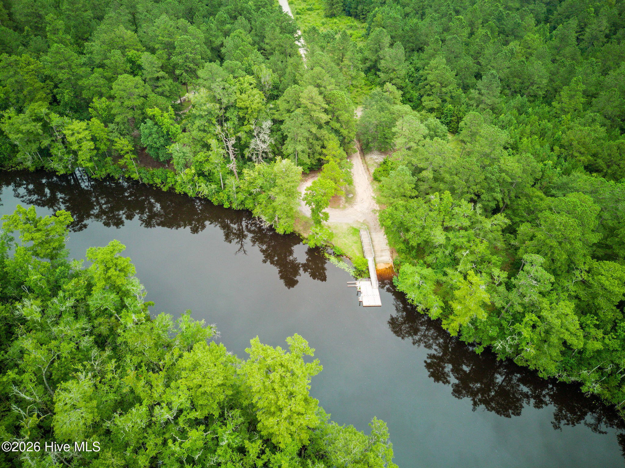 100564757 | Photo 94