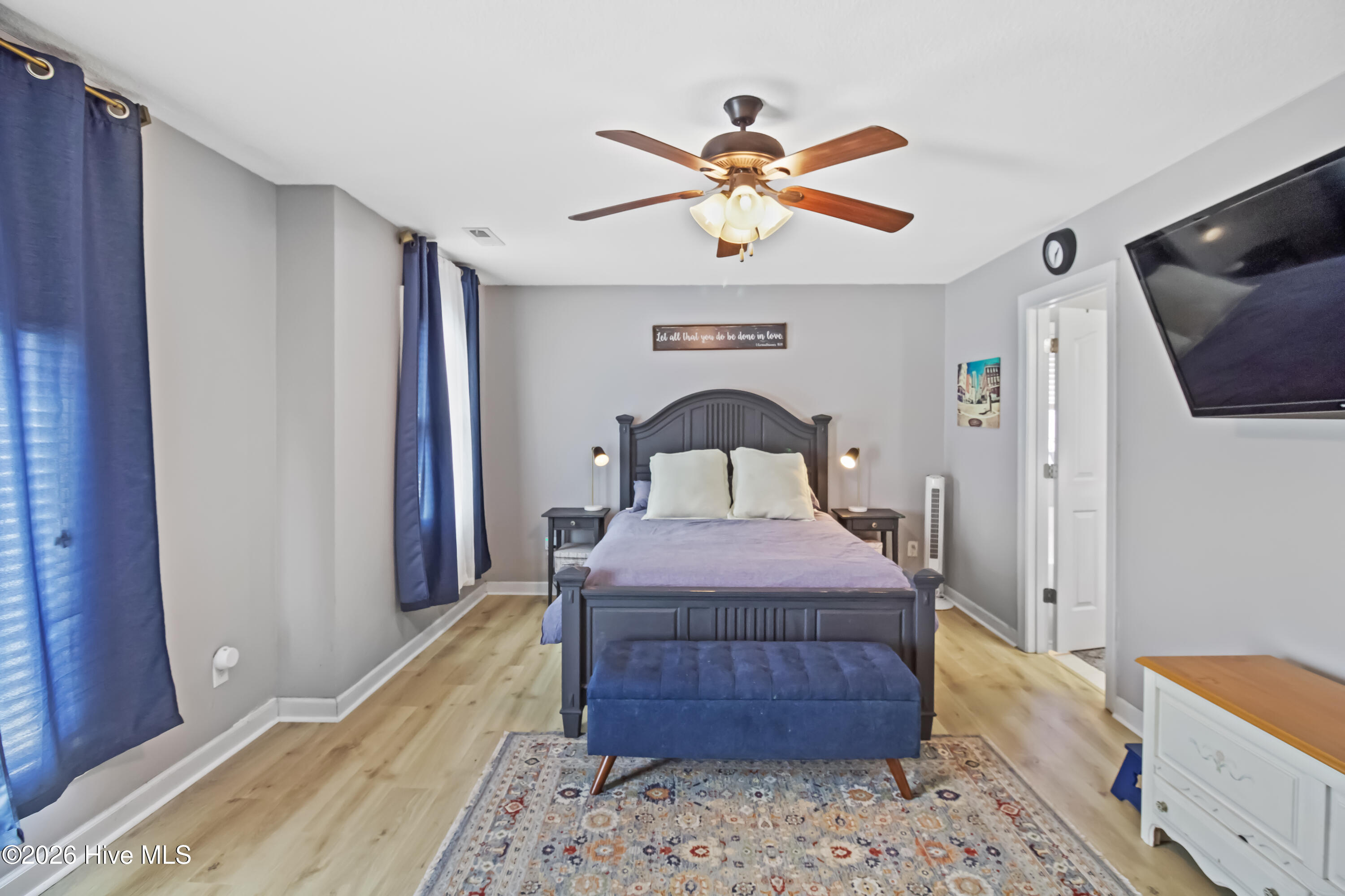 100561331 | Photo 27