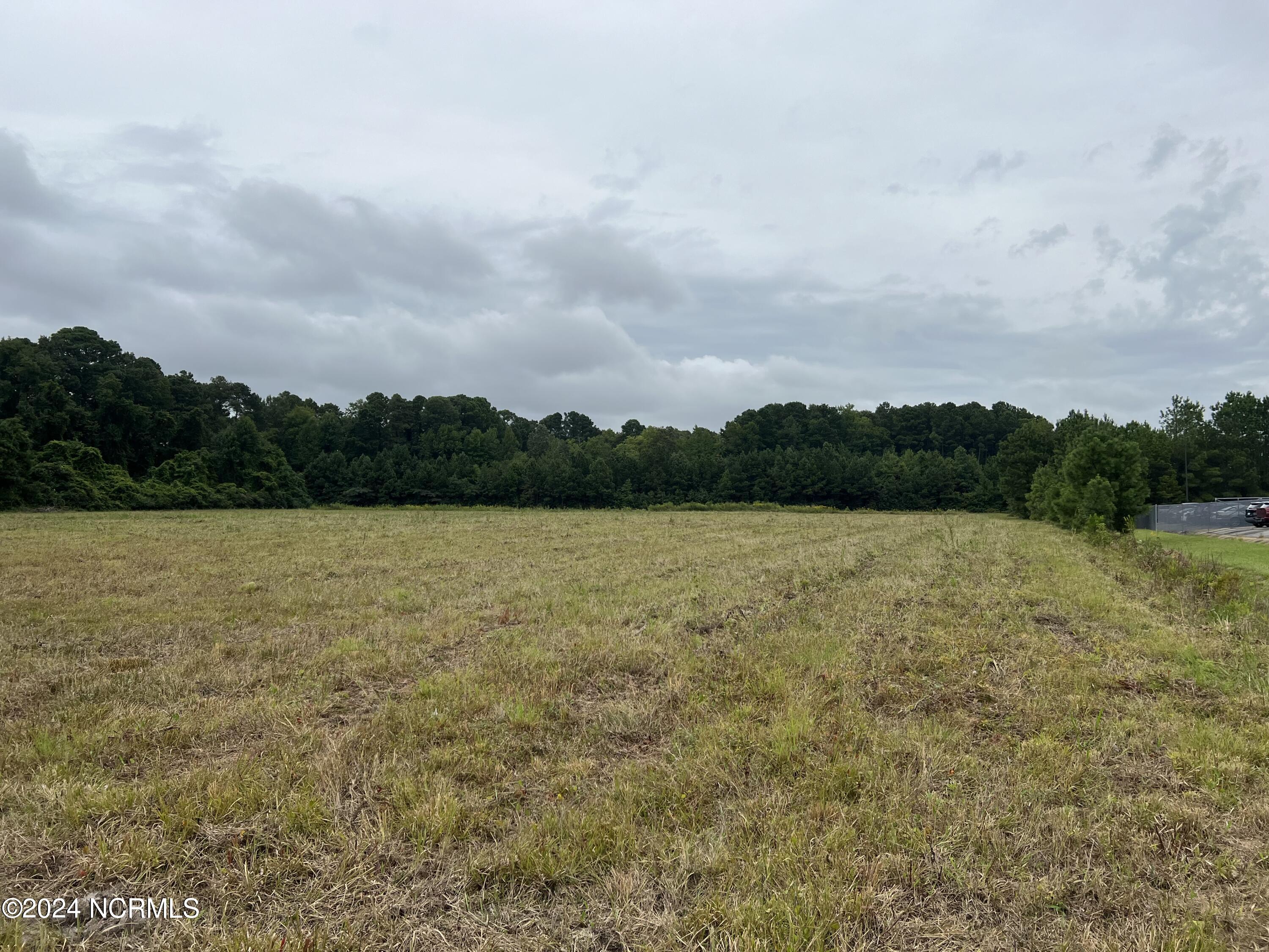 00000 N Road North Street, Elizabeth City, NC, 27909