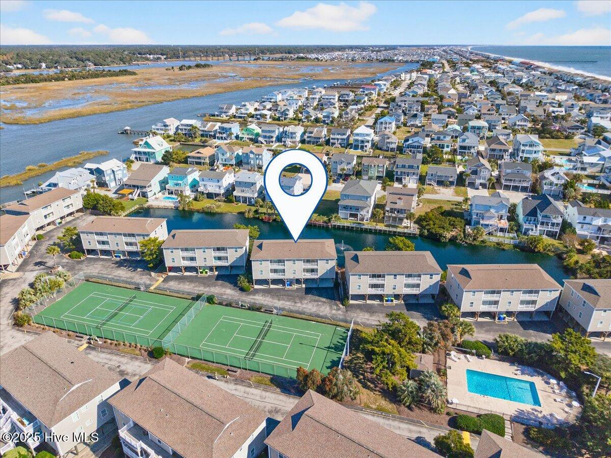 100540886 | Photo 32