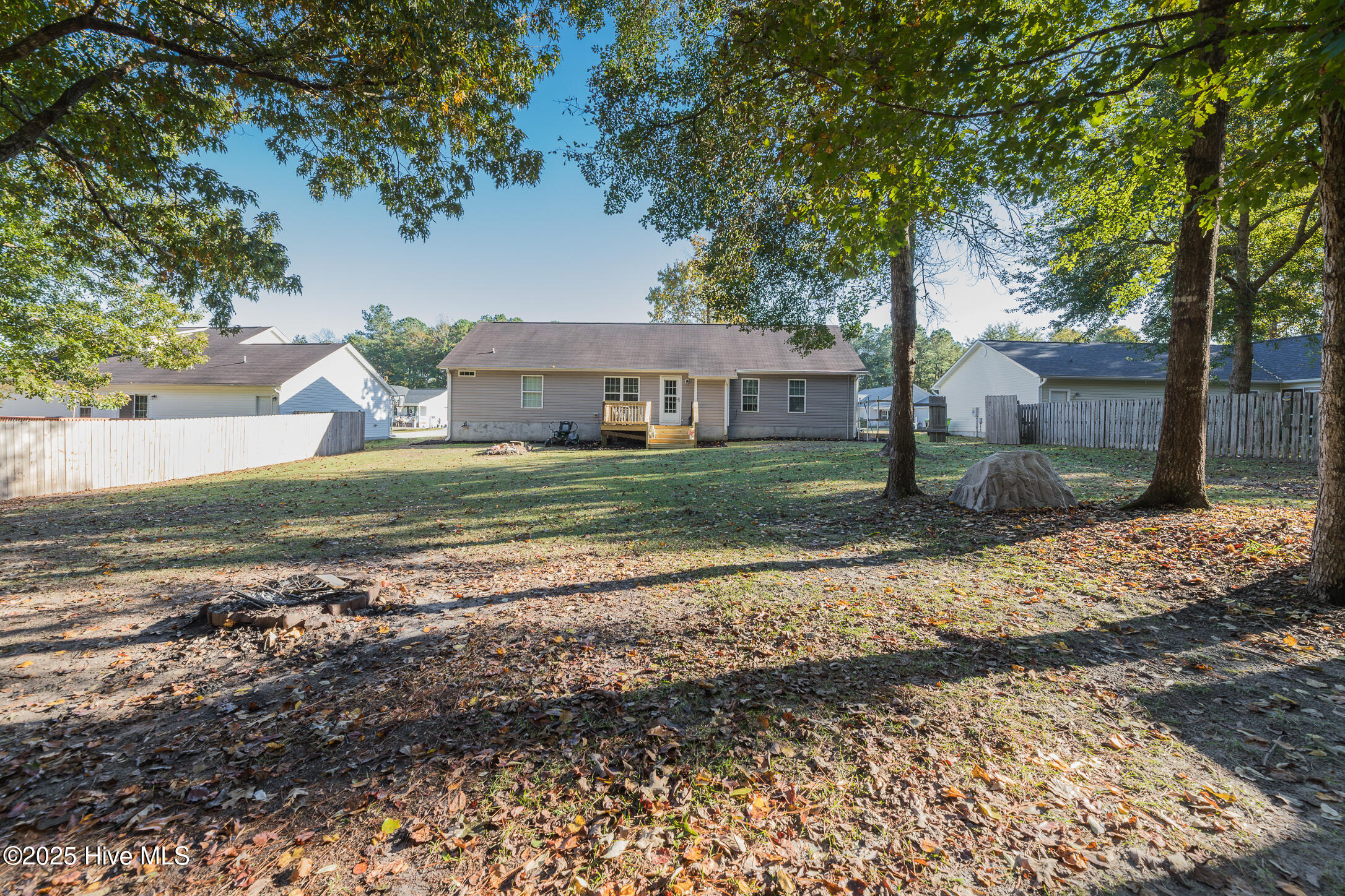 100538539 | Photo 35