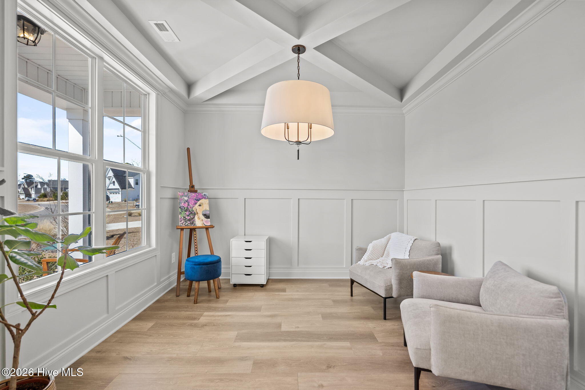 100552740 | Photo 10