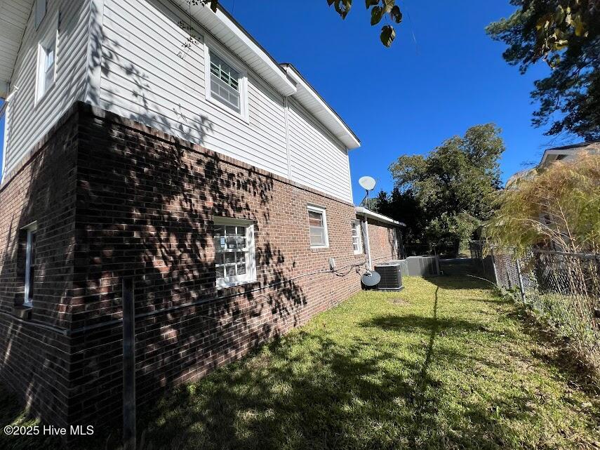 100540630 | Photo 11