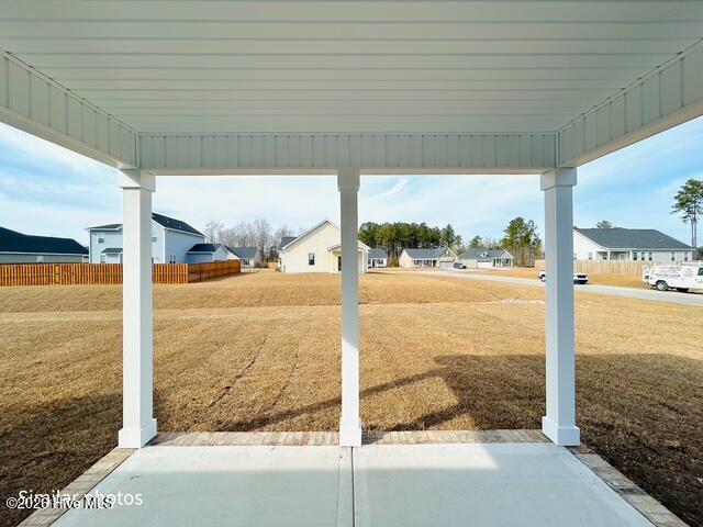 100560843 | Photo 13