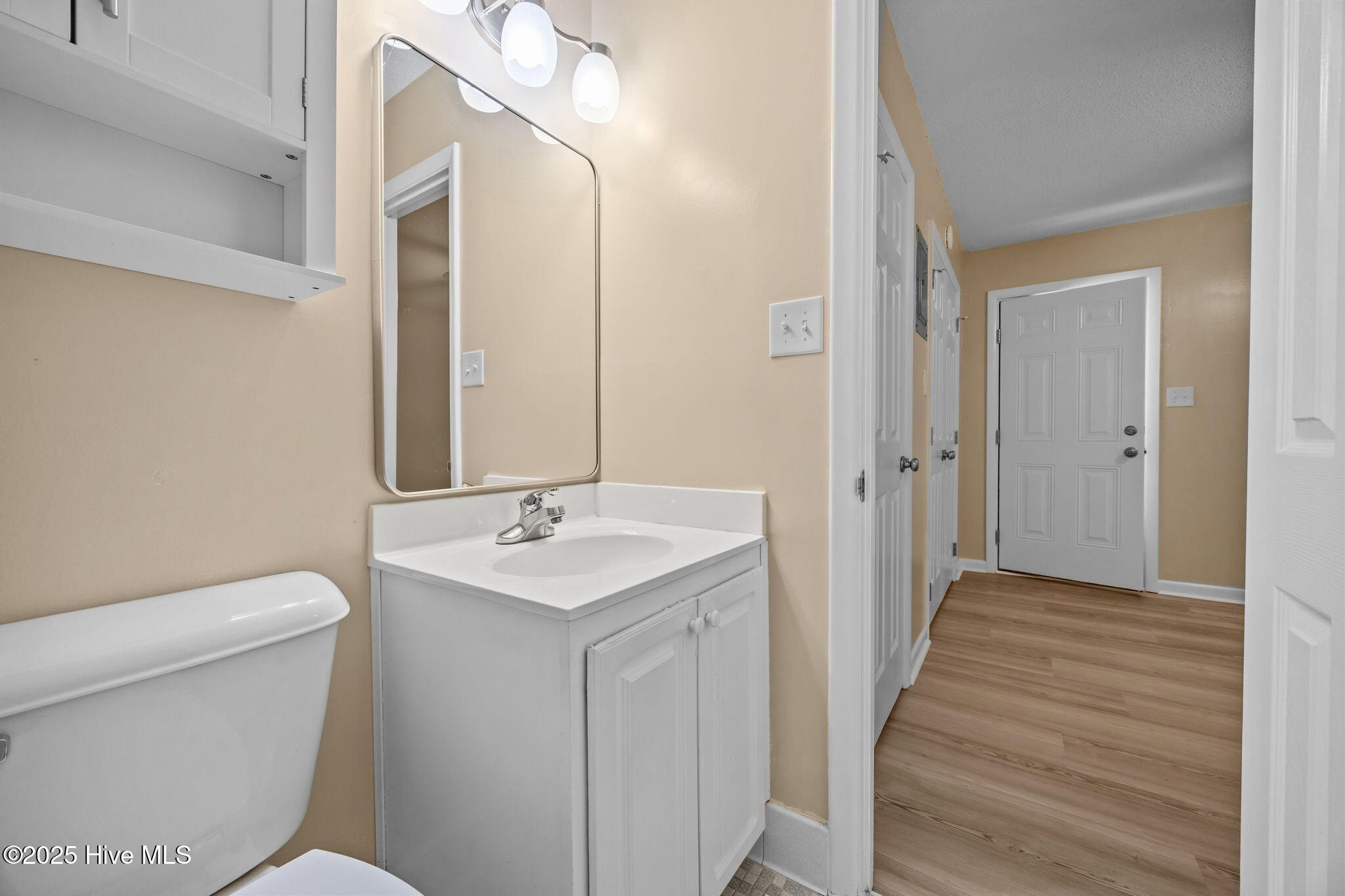 100555564 | Photo 11