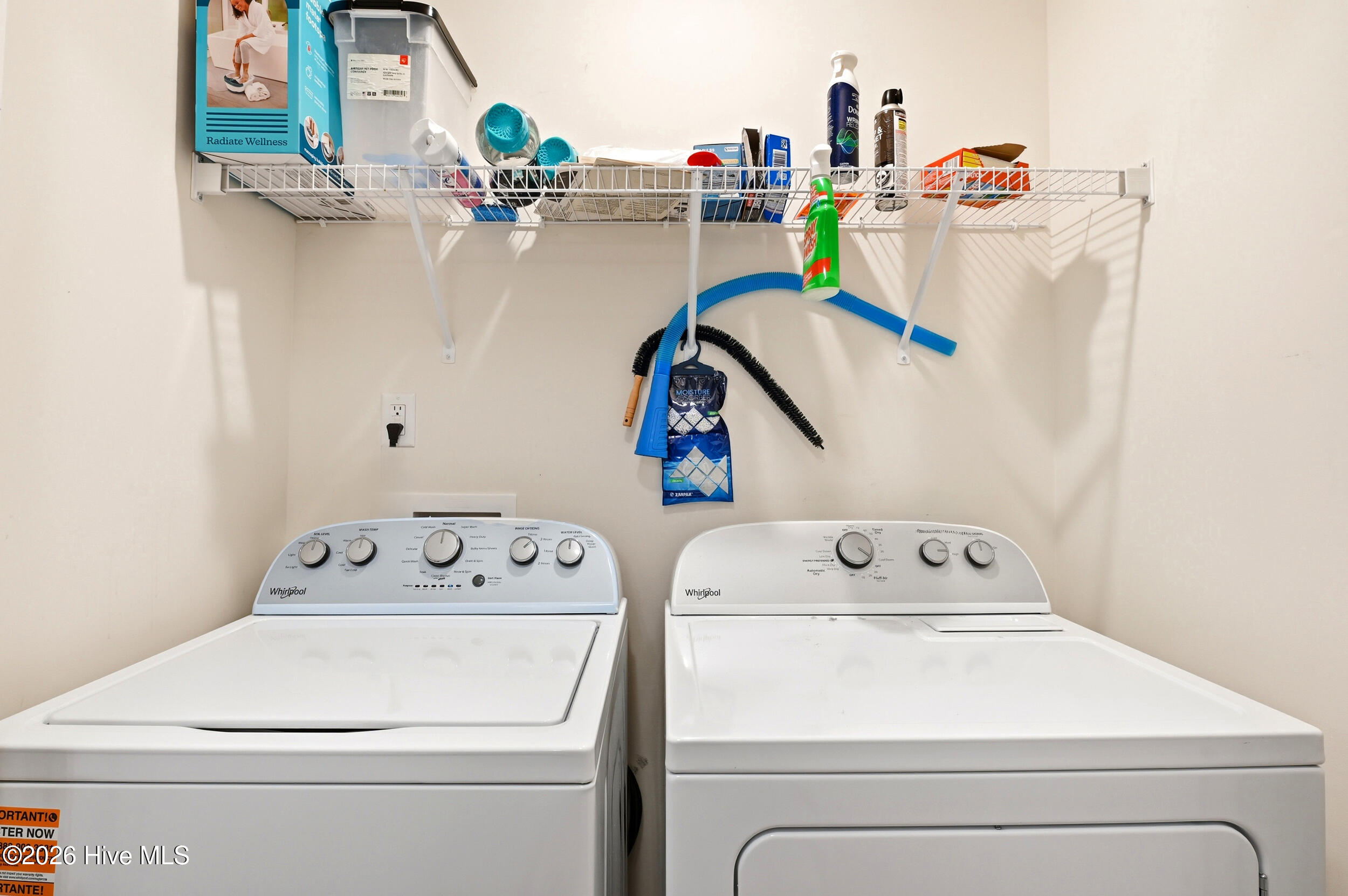 100568346 | Photo 32