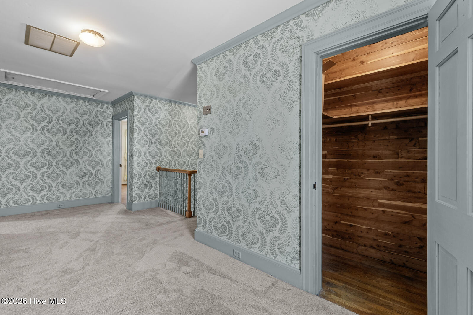 100557416 | Photo 56