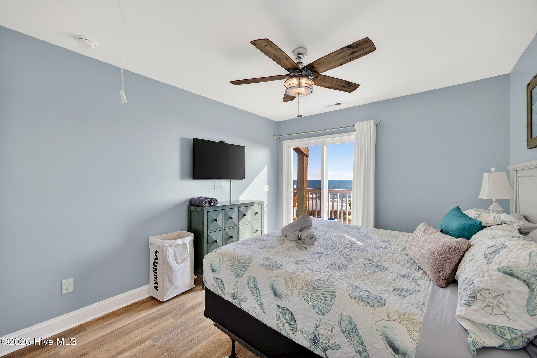 100552371 | Photo 19