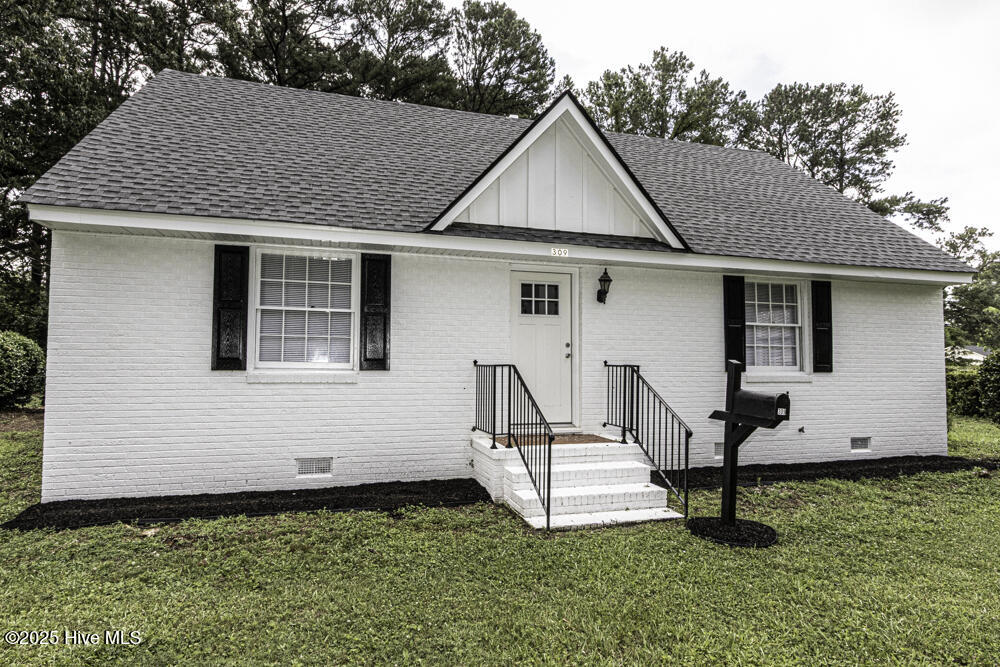 309 Mcgwigan Street, Enfield, NC, 27823