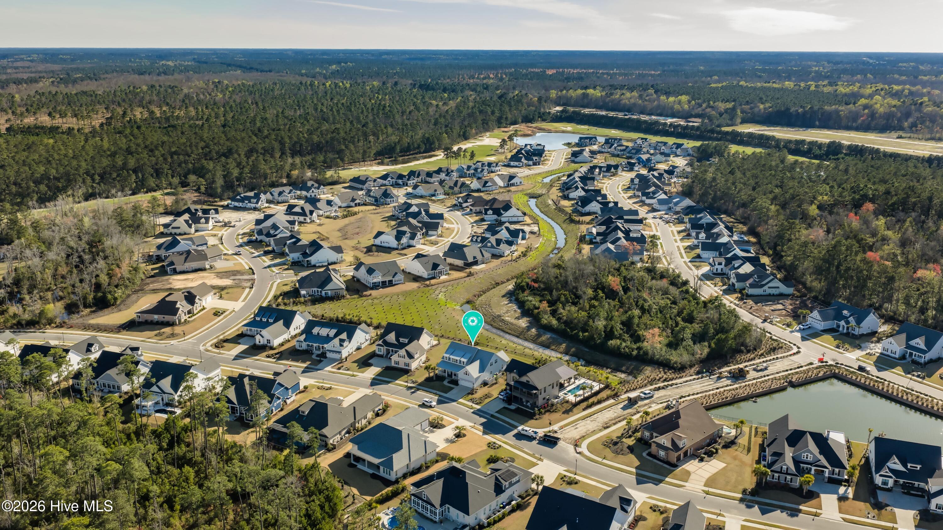 100566298 | Photo 68