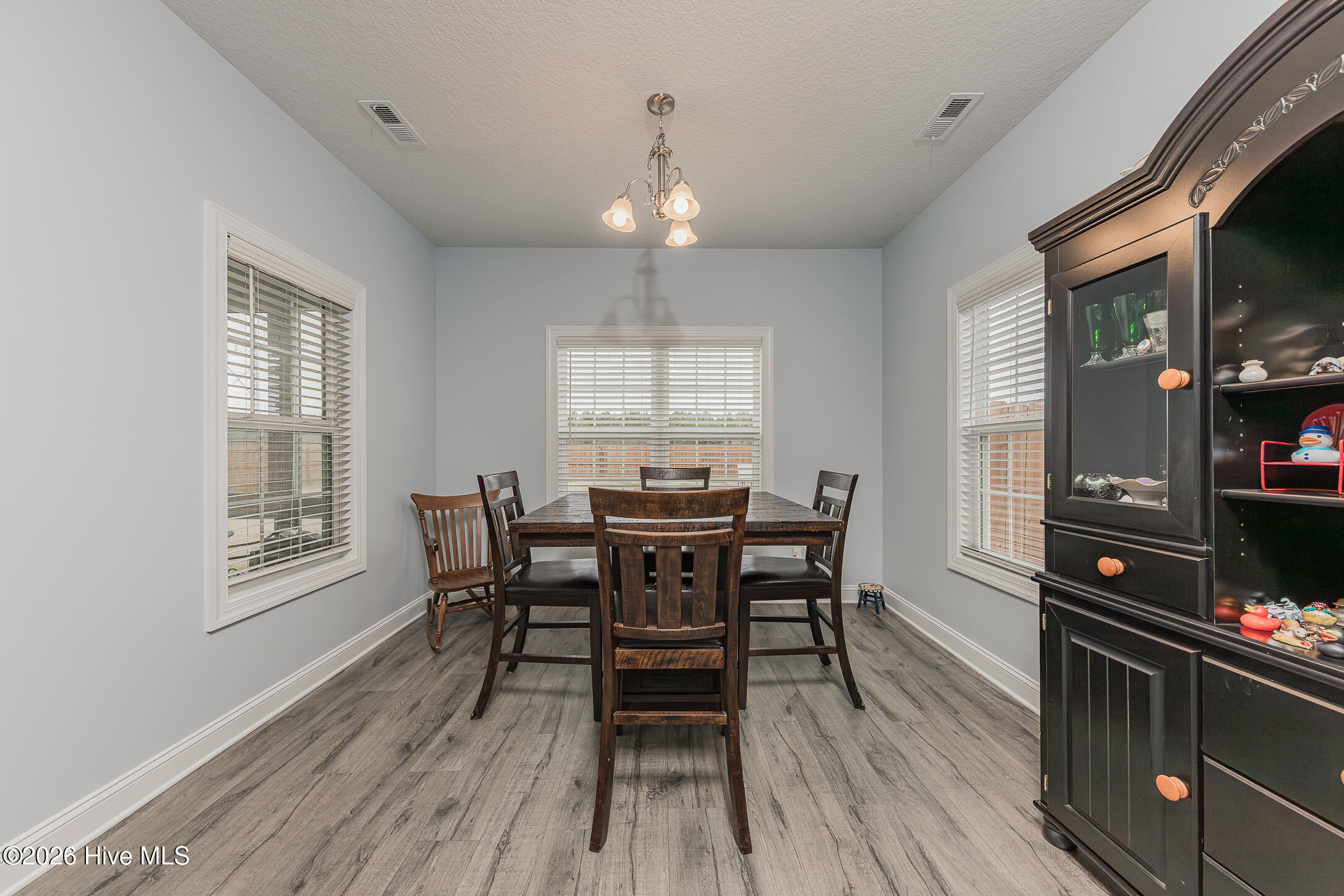 100556125 | Photo 15