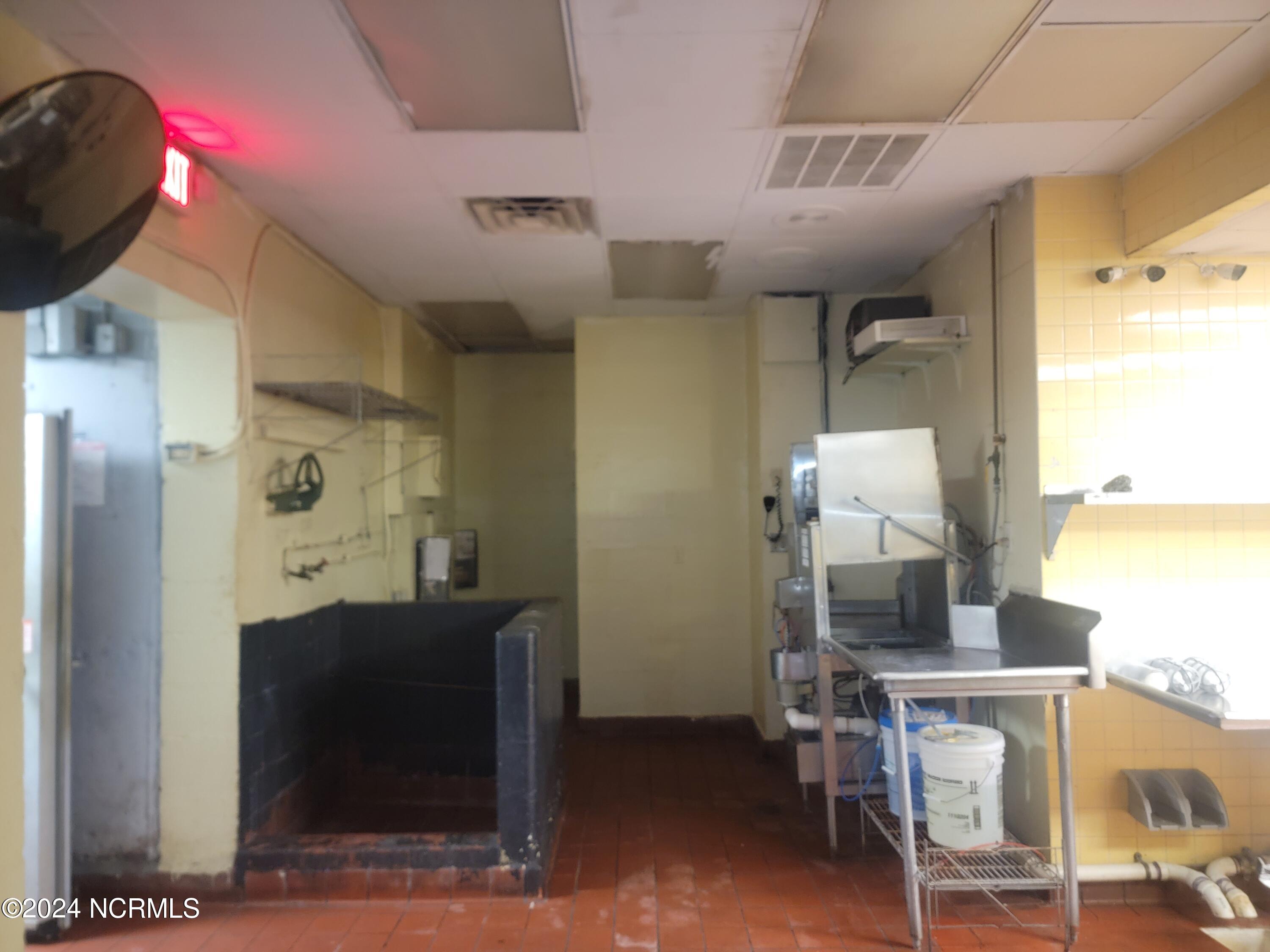 2405 Neuse Boulevard, New Bern, NC, 28562