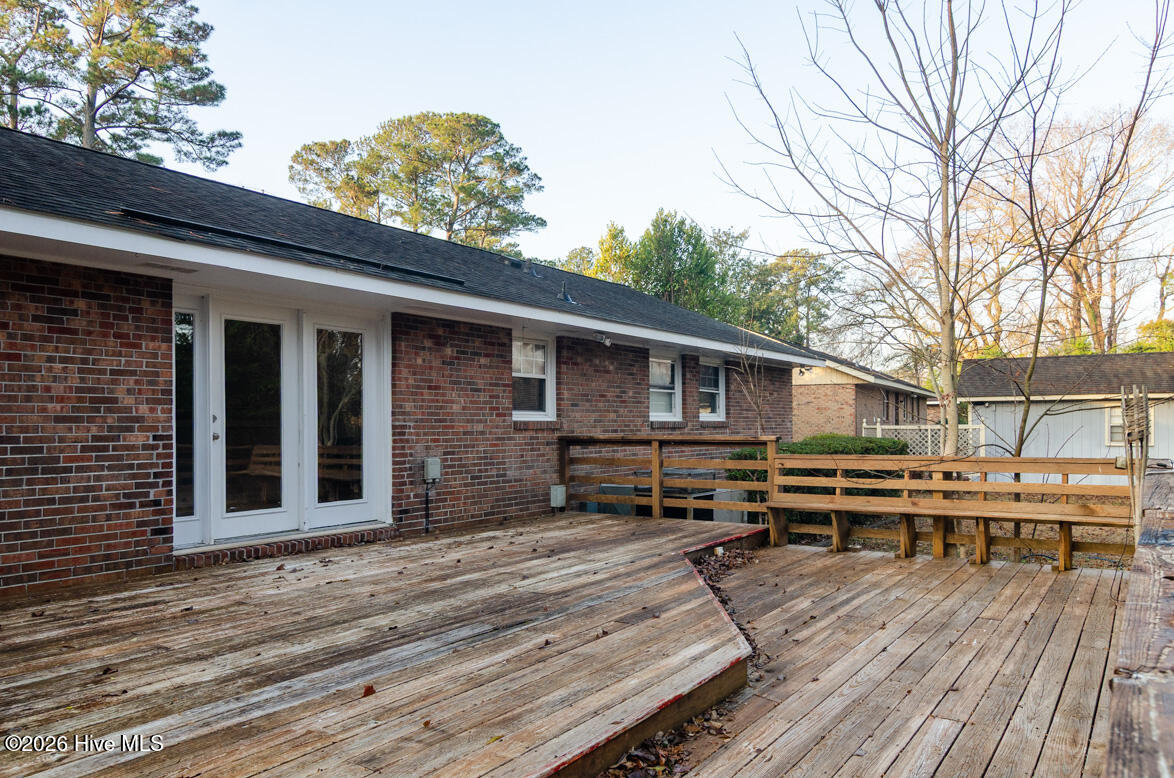 100526974 | Photo 25