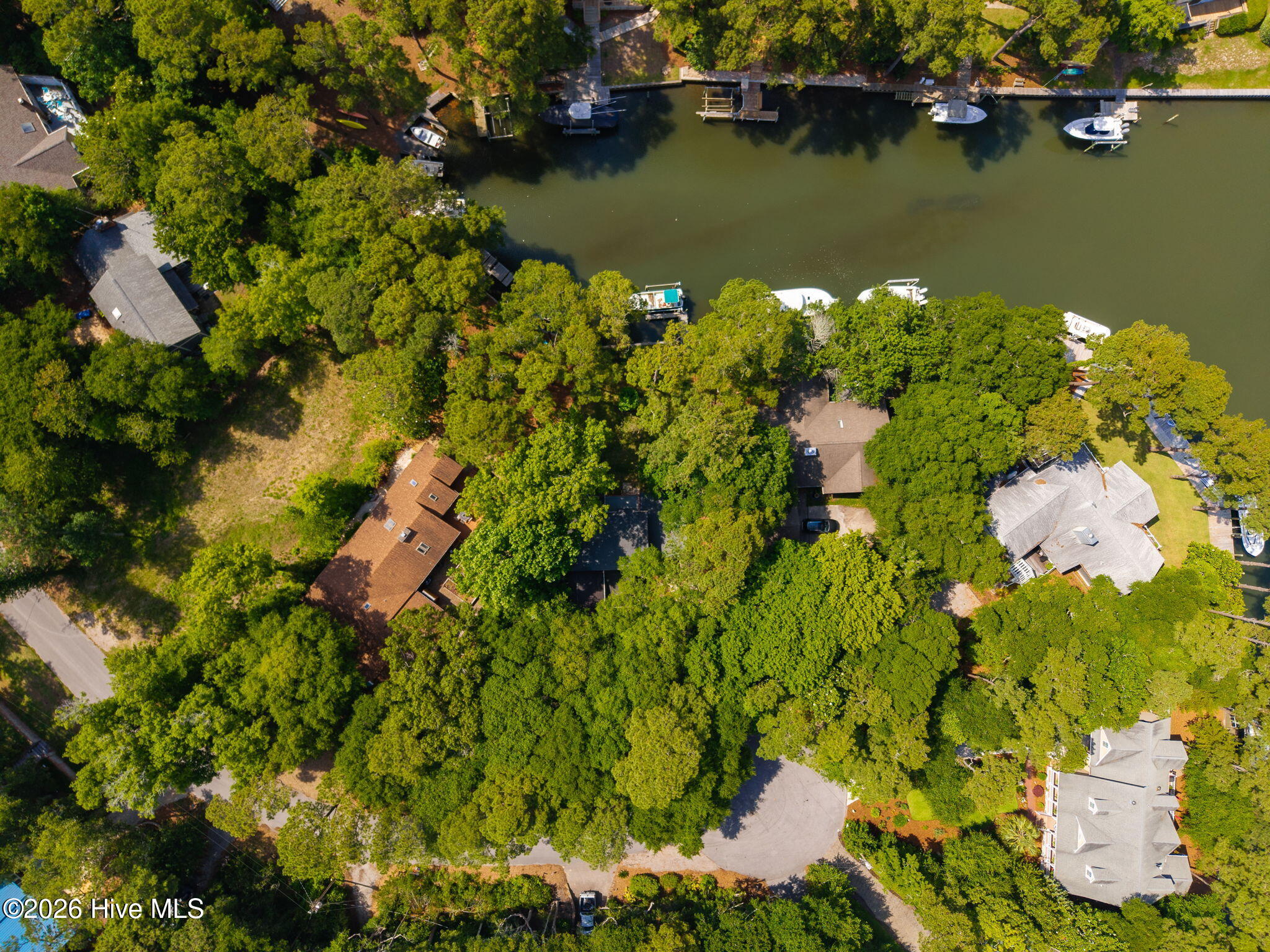 121 White Ash Drive,Pine Knoll Shores