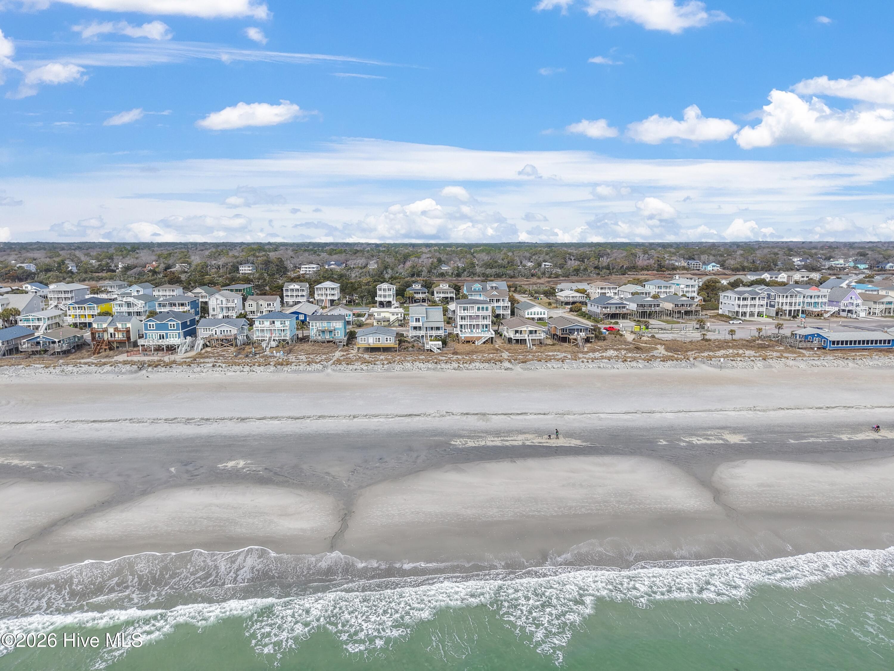 100556593 | Photo 81