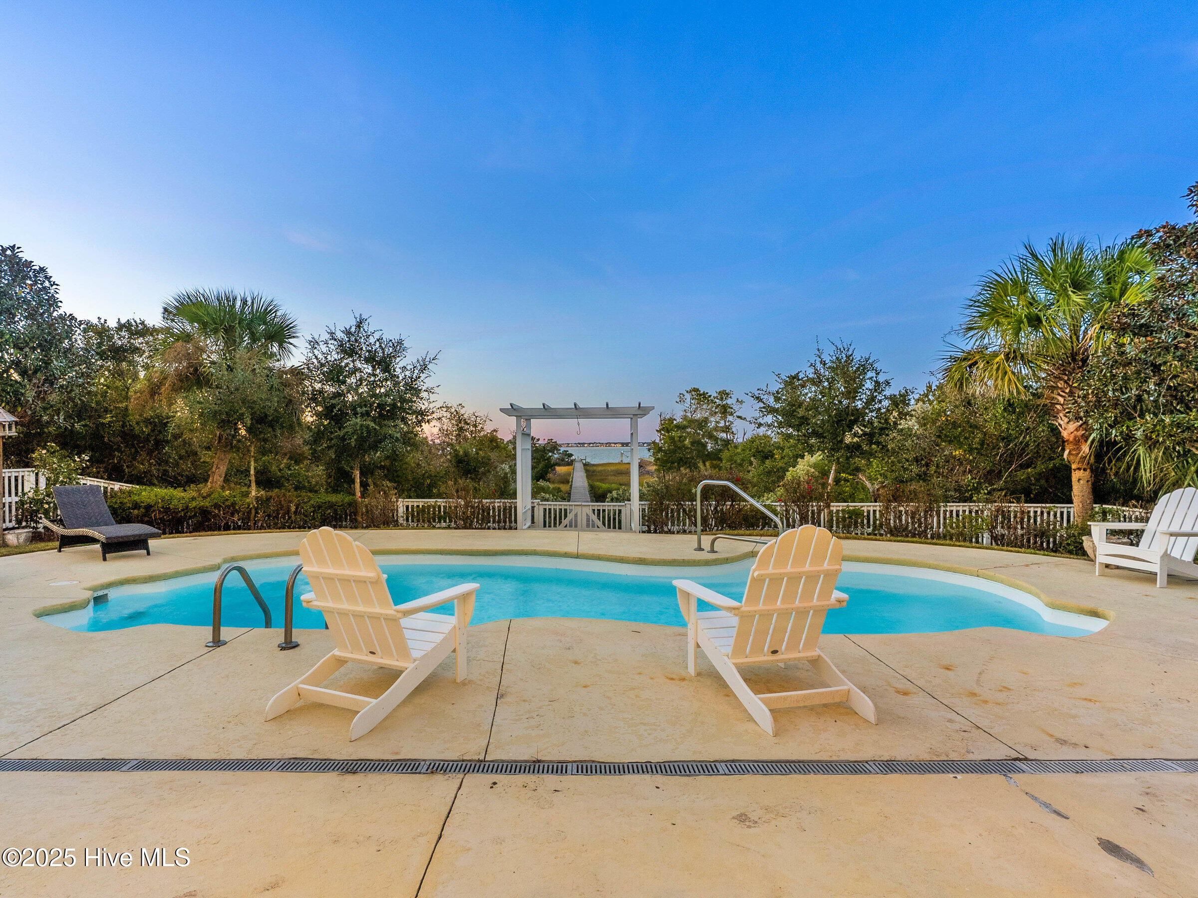 4202 Emerald Drive, Emerald Isle, NC, 28594