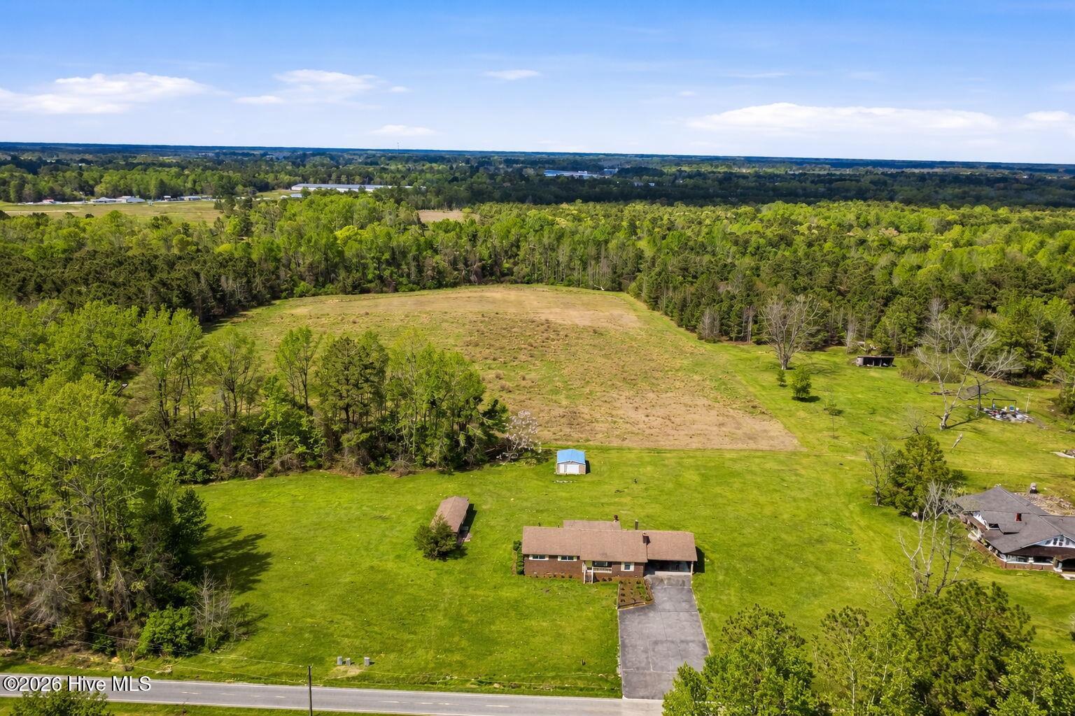 100564416 | Photo 45