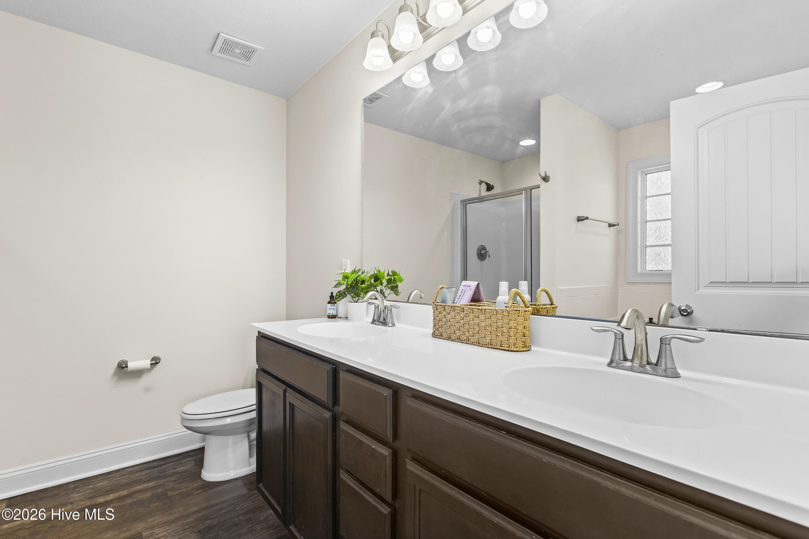 520 Black Pearl Circle, Jacksonville, NC, 28546