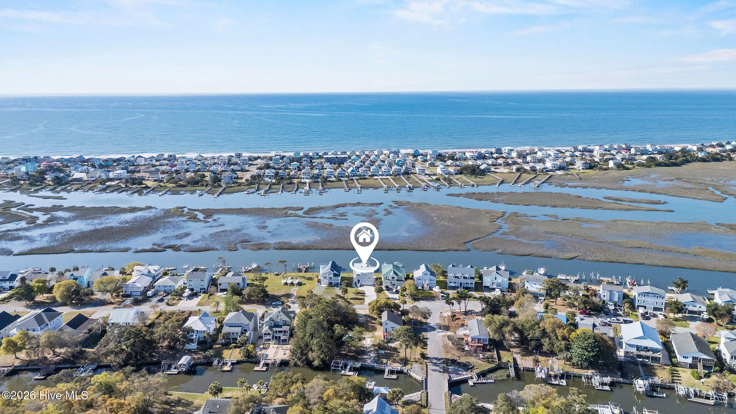 100564811 | Photo 107