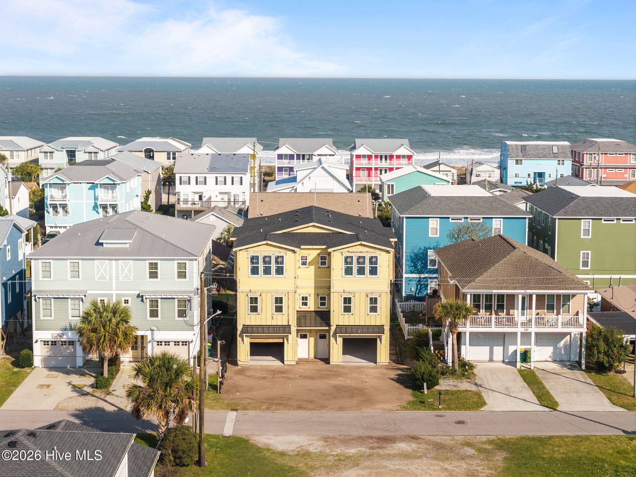 100547046 | Photo 40