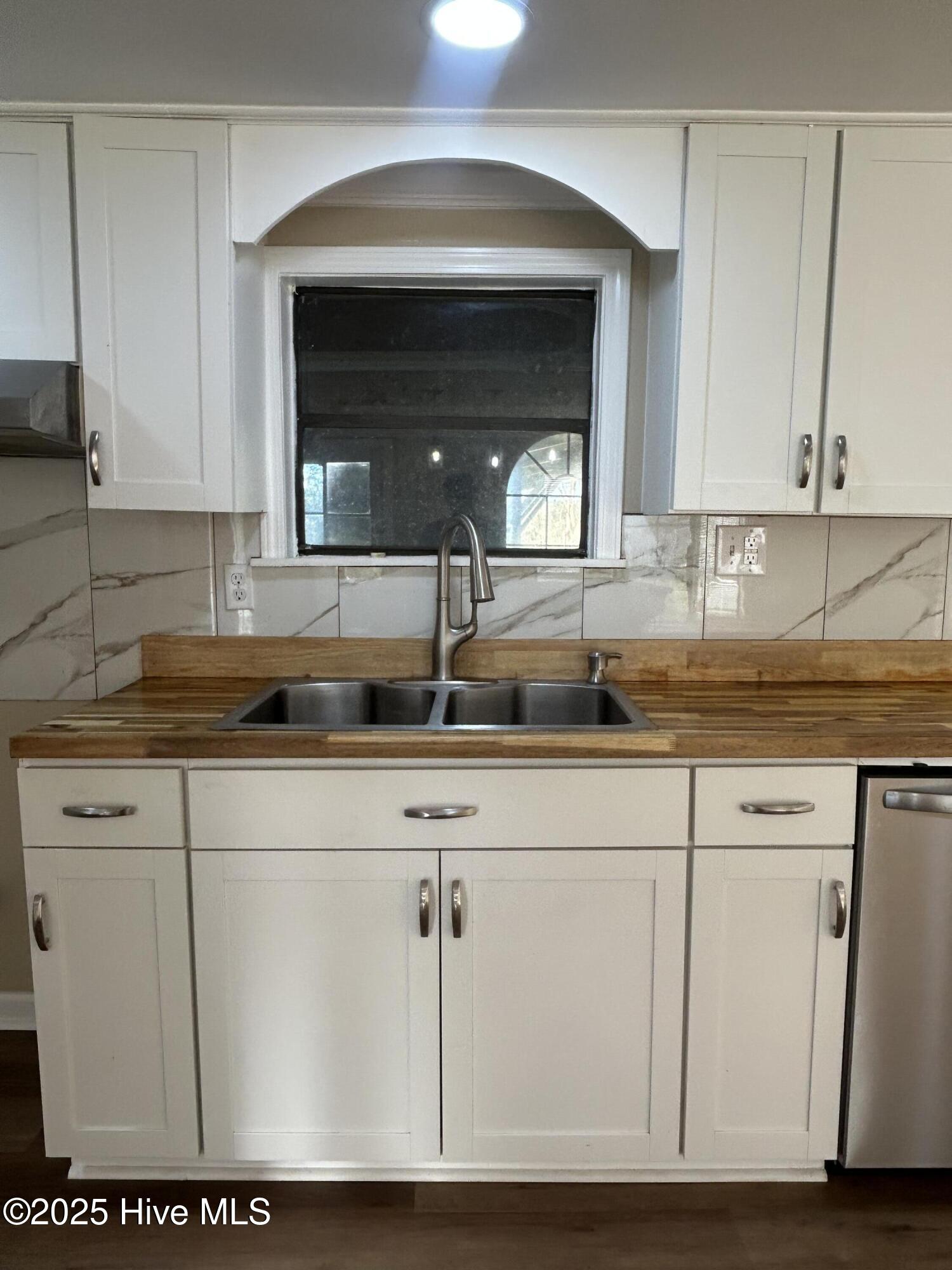 Homes for sale in Deep Run, NC | 3292 Sargett Brown Rd, Deep Run, NC 28525 | MLS# 100538702