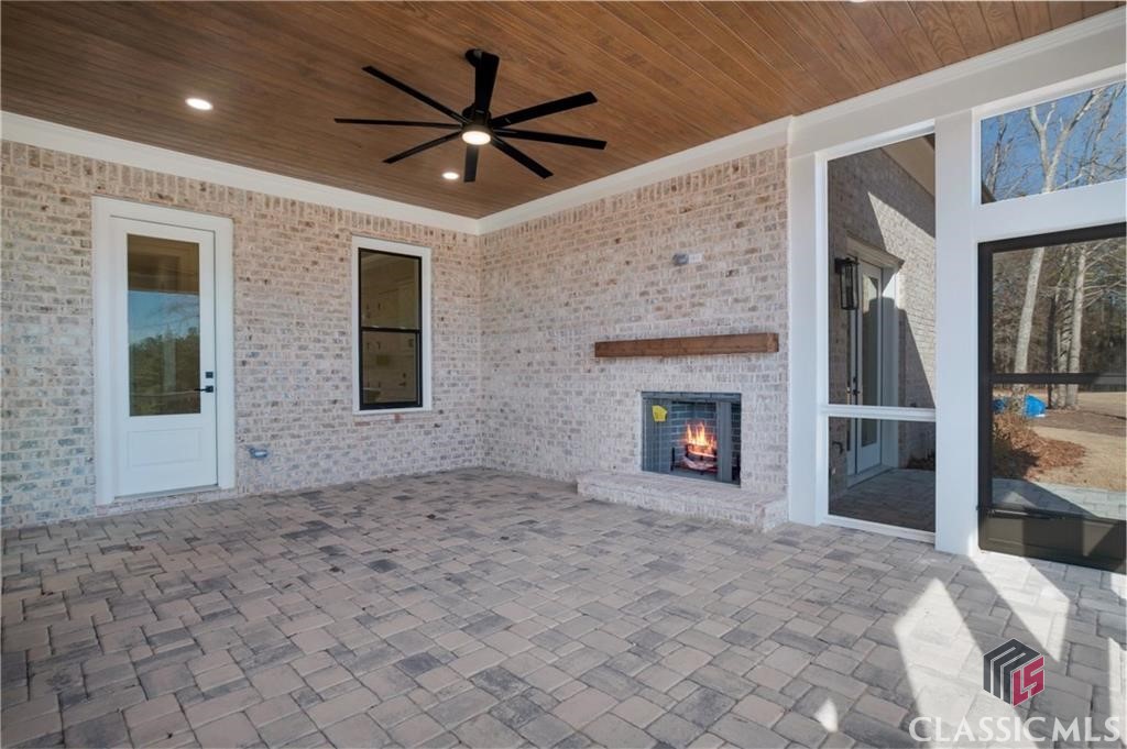 Patio - Covered outdoor living space