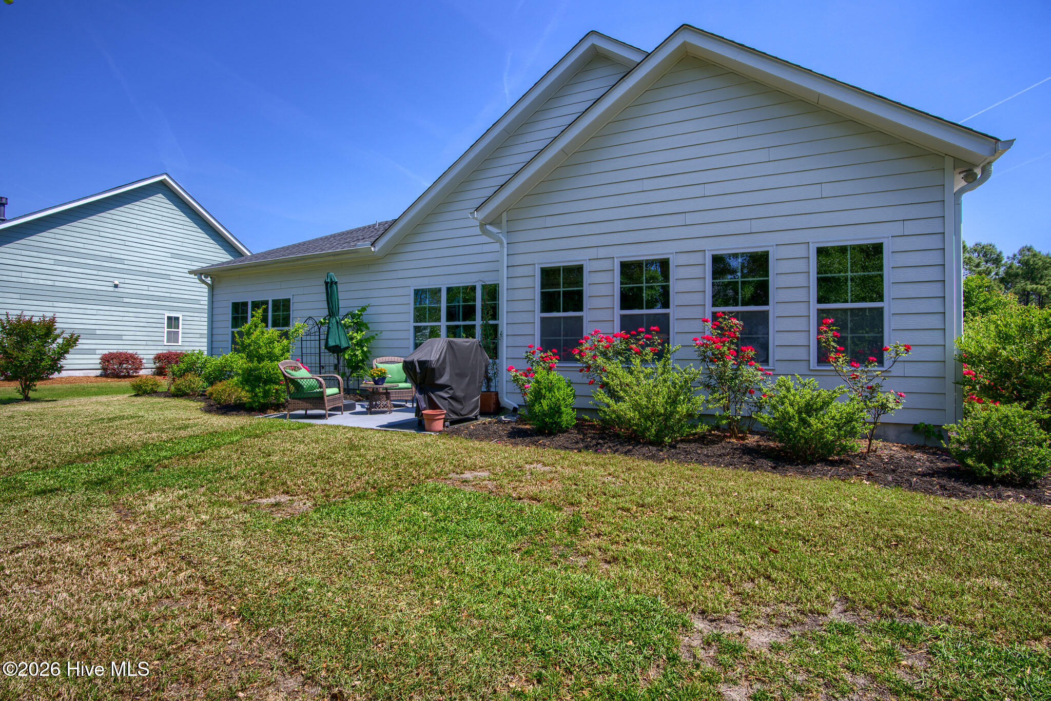 100569599 | Photo 34