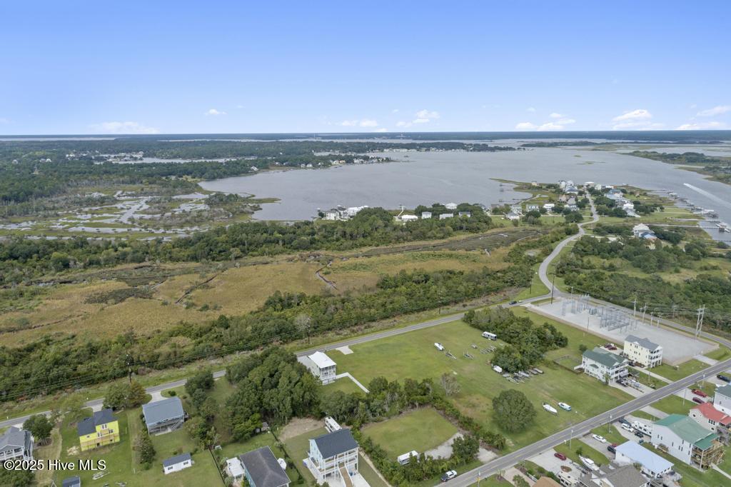 100557456 | Photo 35