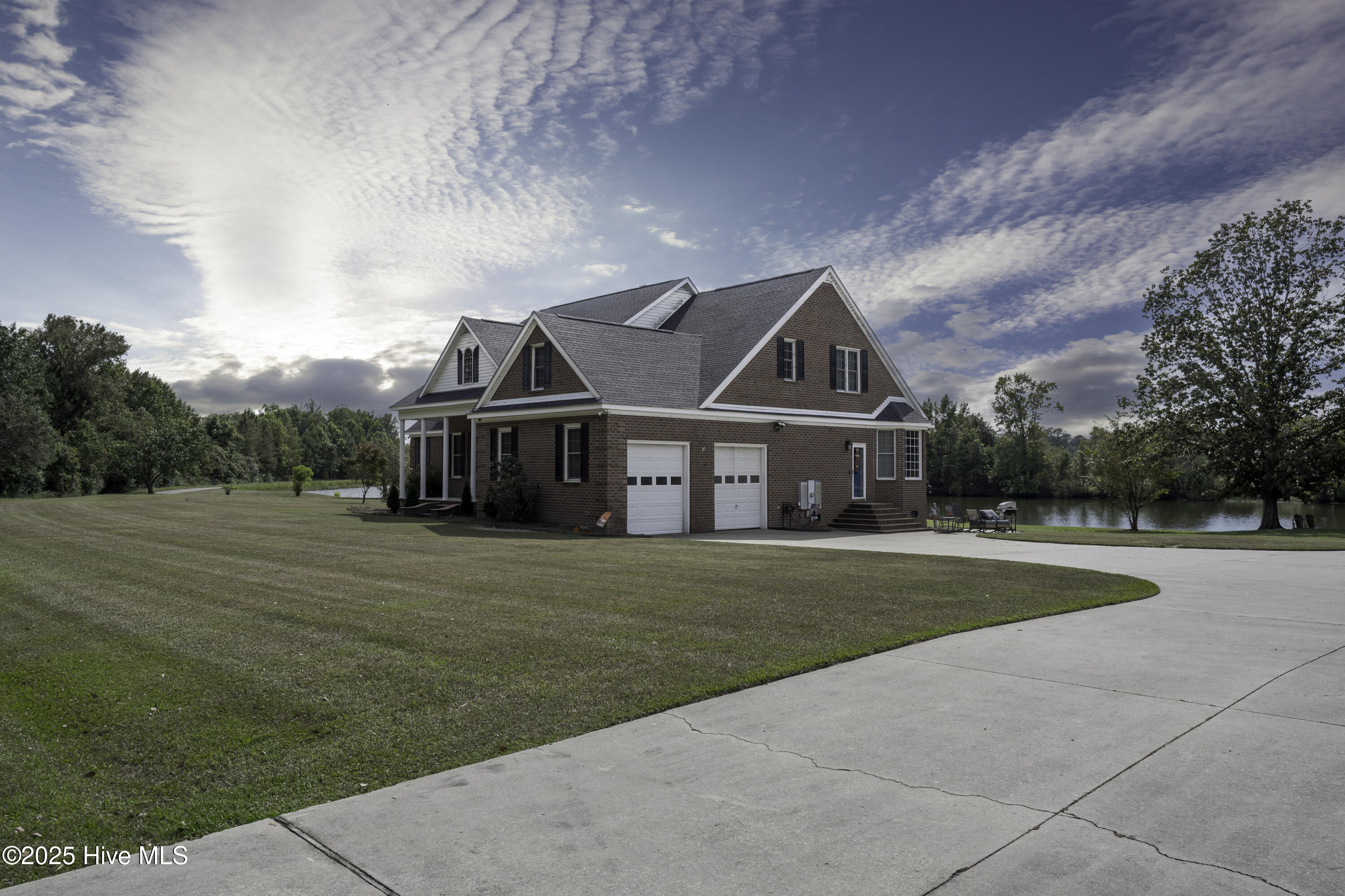 515 Briarwood Road, Warsaw, NC 28398 – photo 22: _SNY0396-HDR-Edit