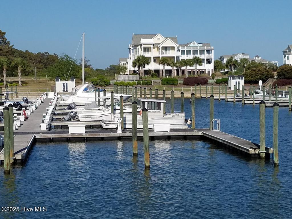 100493964 | Photo 52