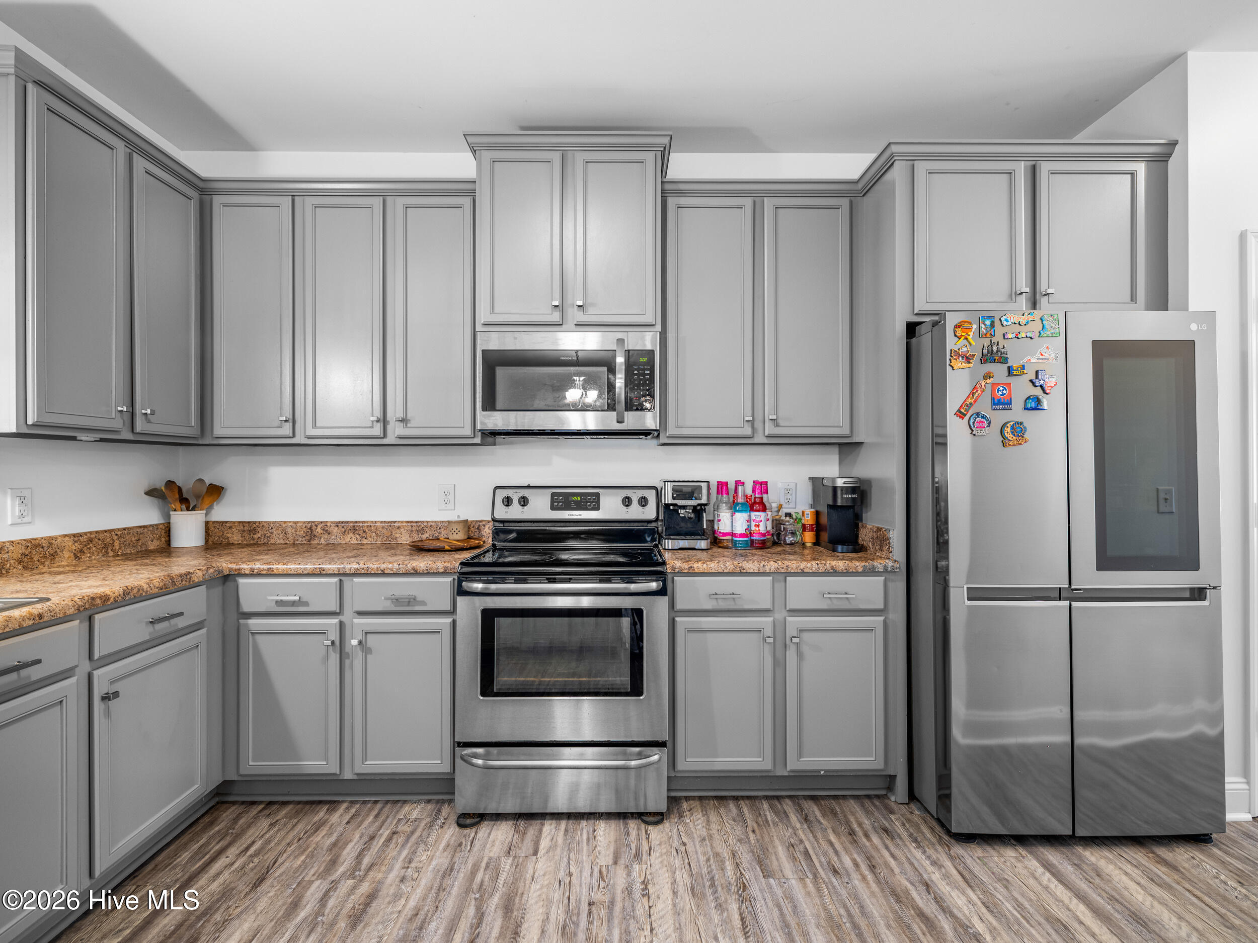 100562171 | Photo 15