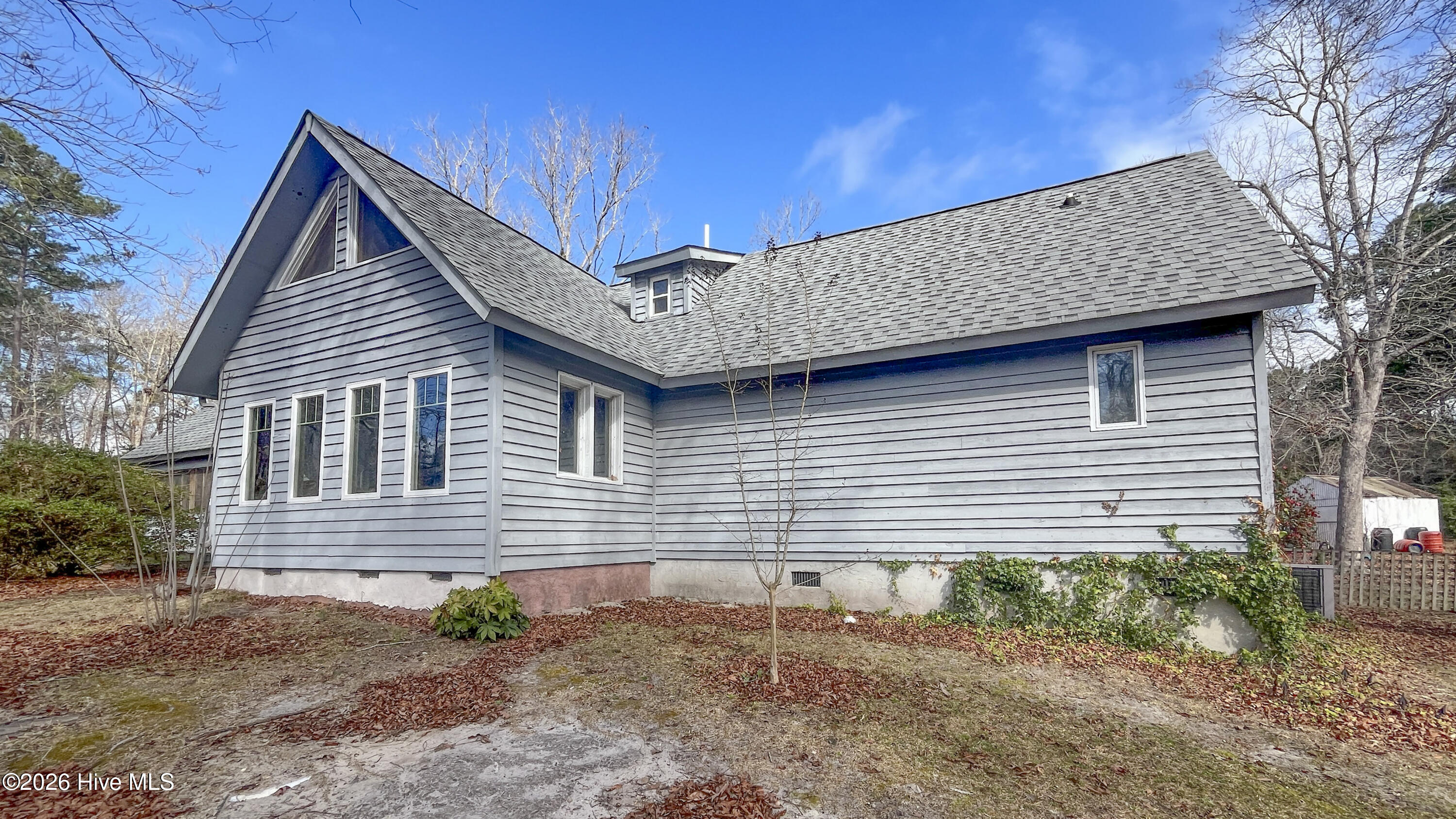 100557904 | Photo 27