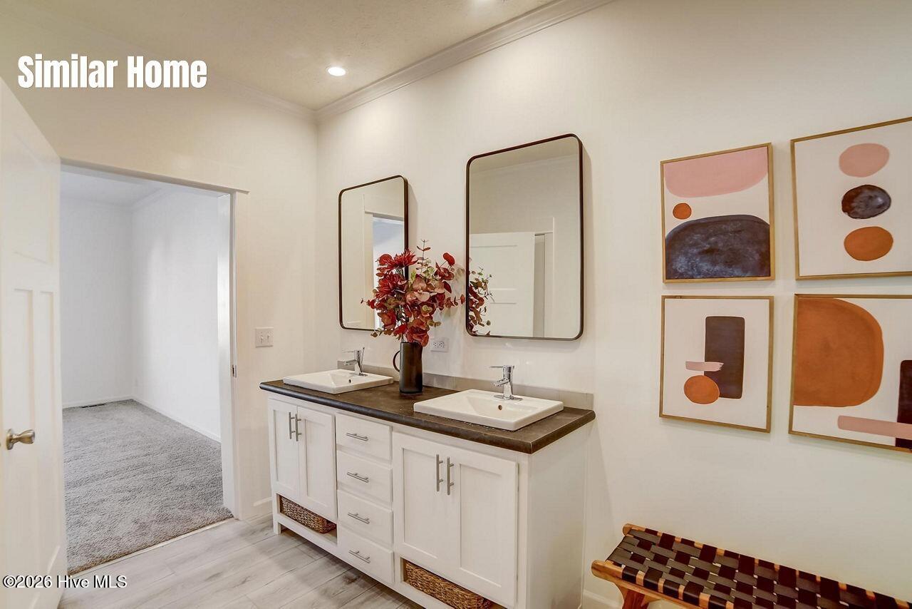 100563681 | Photo 10