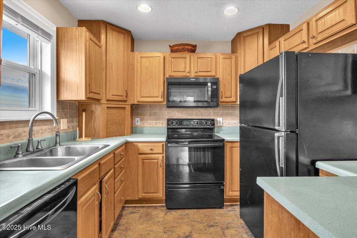 100511551 | Photo 13