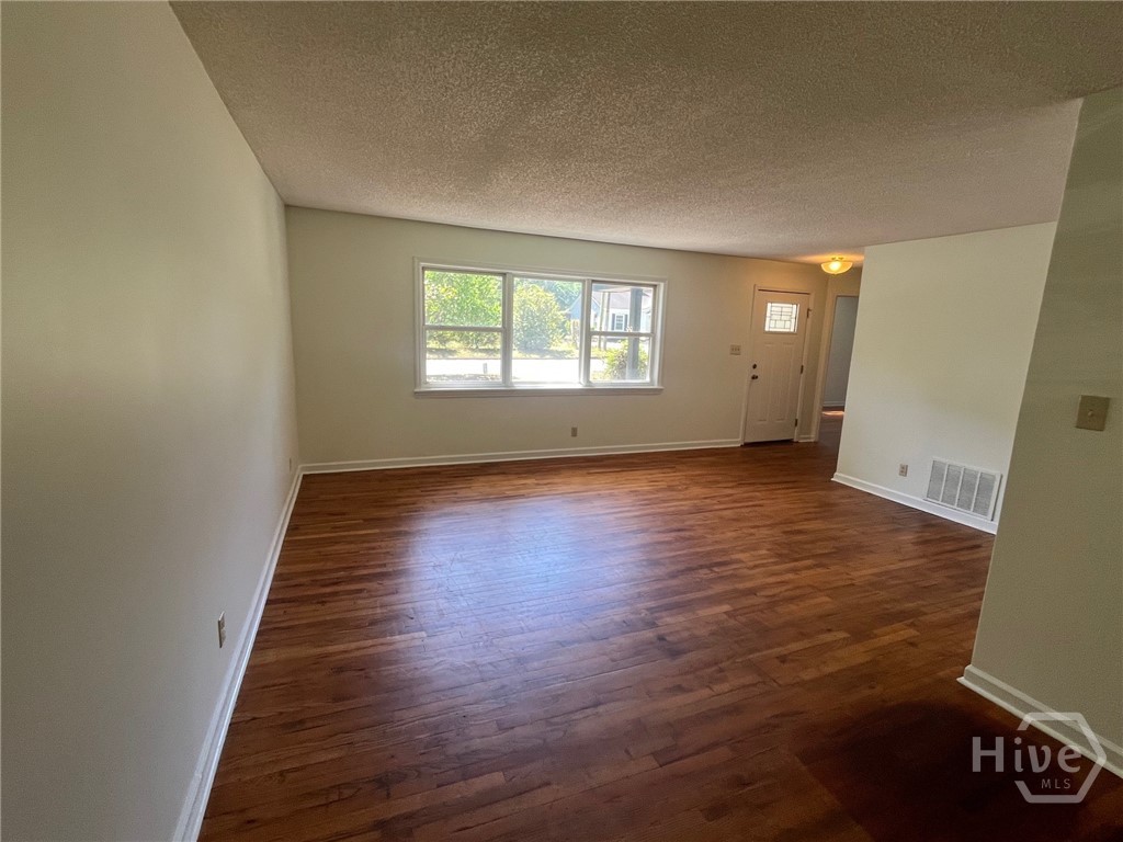 32 Pine Drive, Savannah, GA, 31405